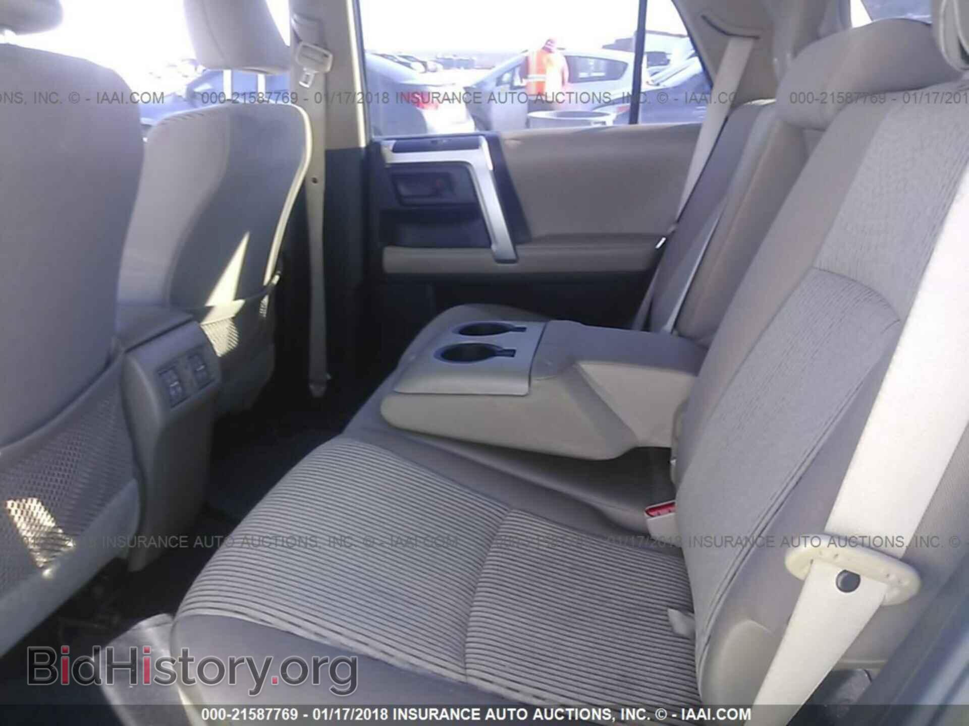 2011 Toyota 4runner - VIN: JTEBU5JR2B5037642 - Фото 8