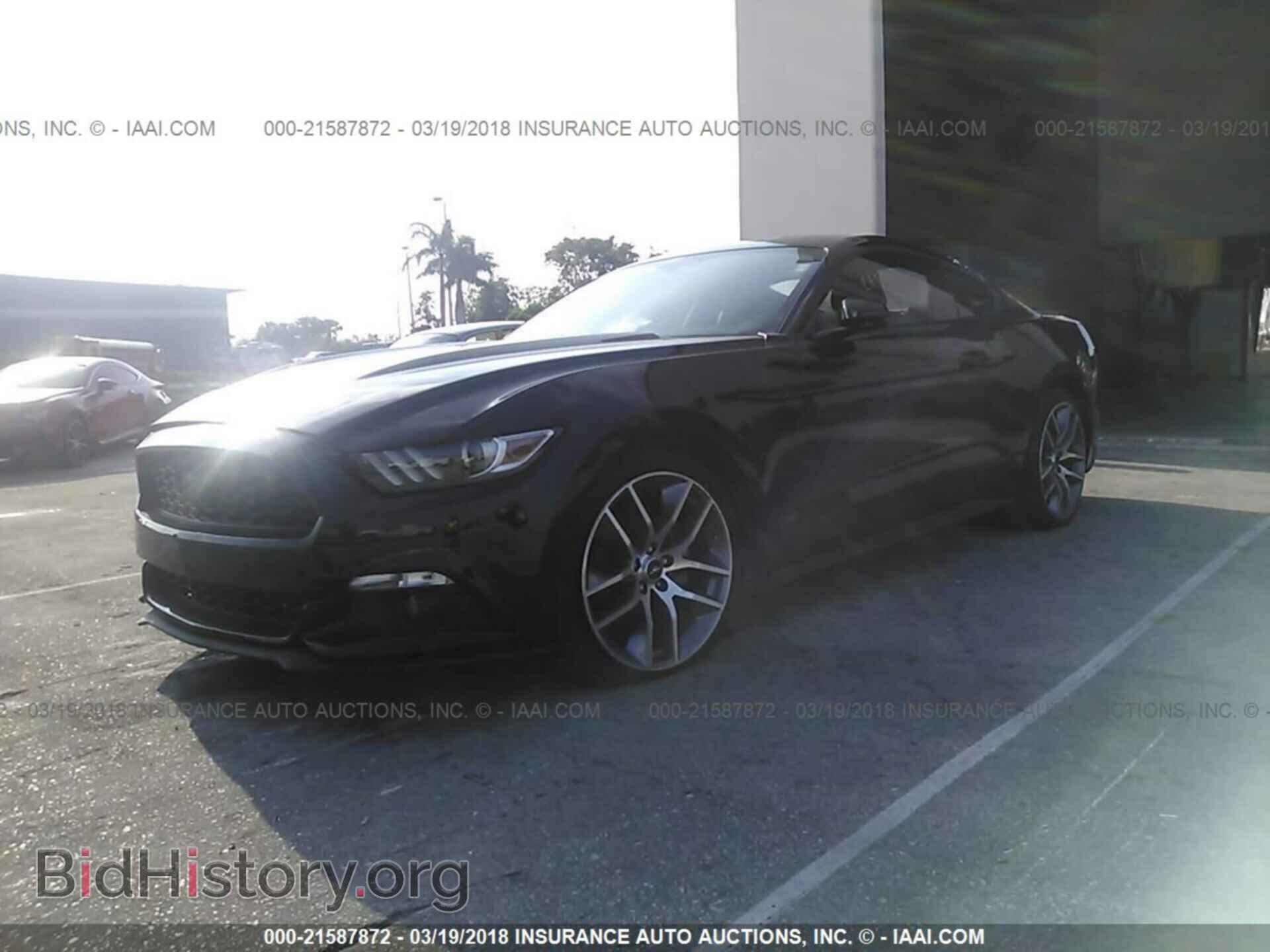 2015 Ford Mustang - VIN: 1FA6P8TH7F5329558 - Фото 2