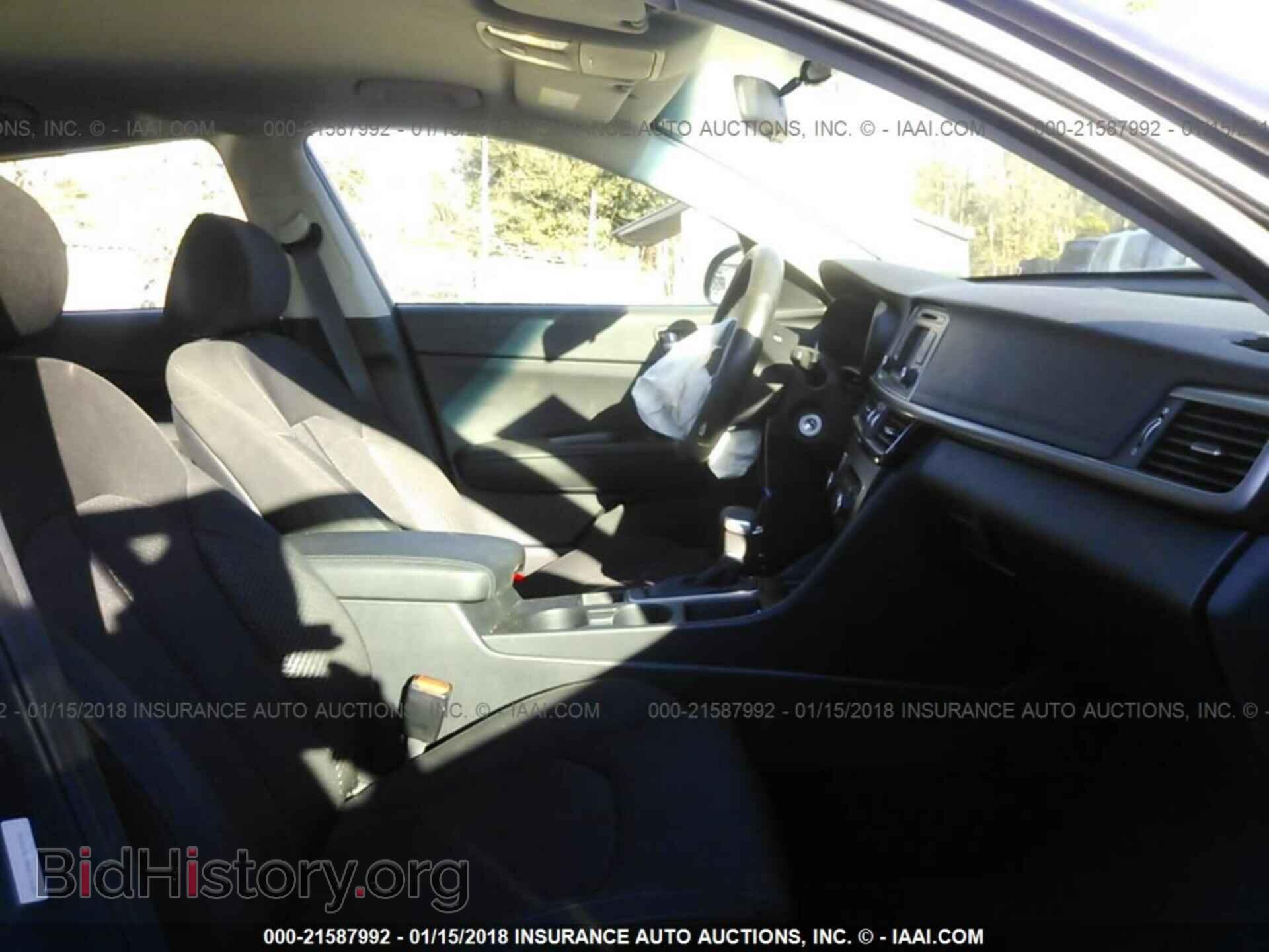 2017 Kia Optima - VIN: 5XXGT4L34HG176322 - Фото 5