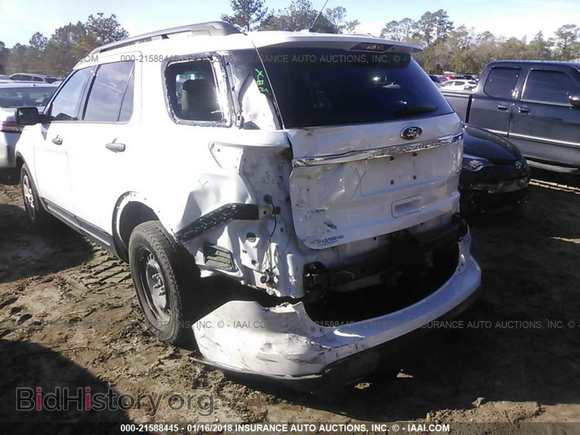2014 Ford Explorer - VIN: 1FM5K7B87EGB16897 - Photo 3