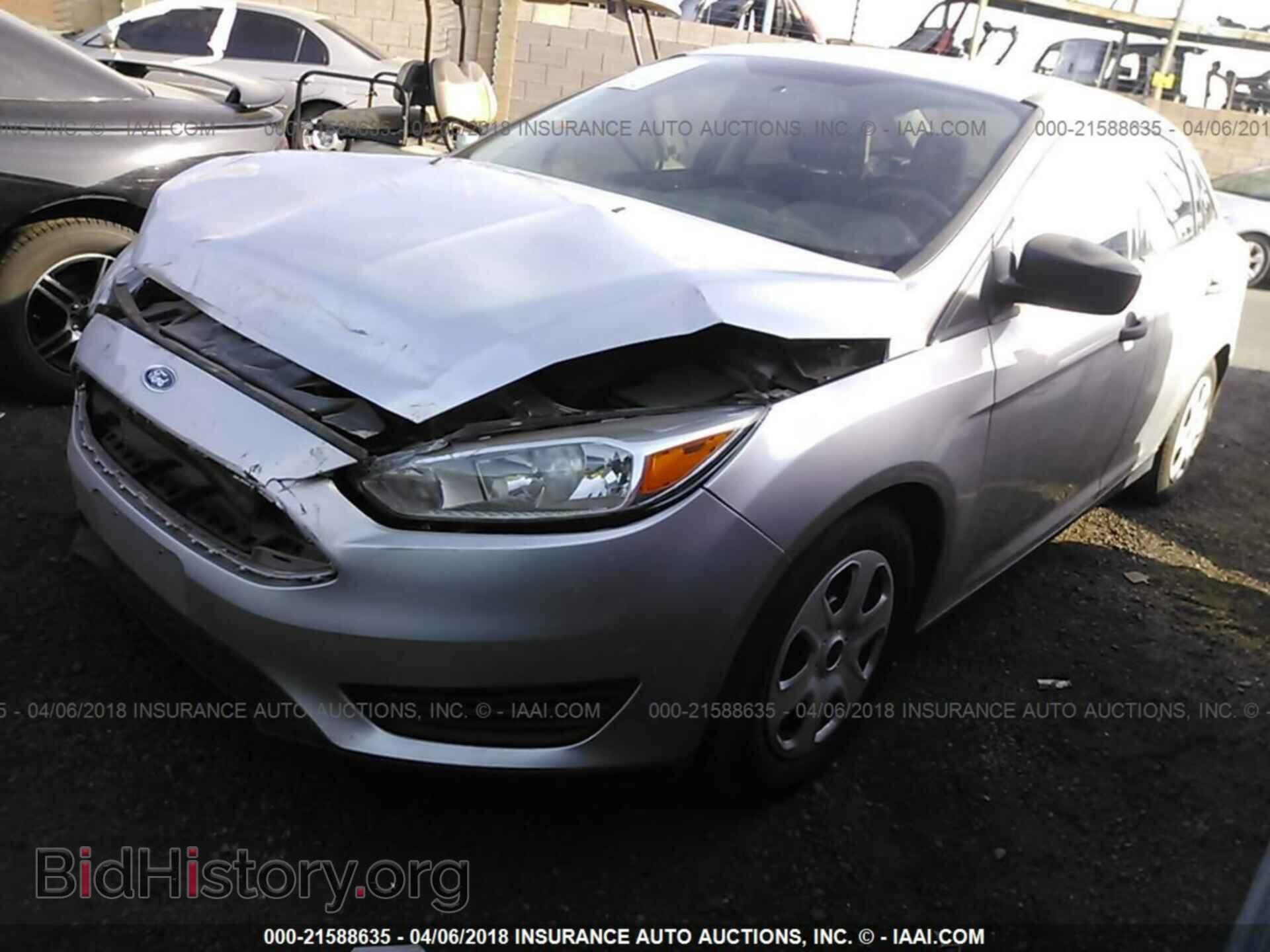 2015 Ford Focus - VIN: 1FADP3E28FL344973 - Photo 2