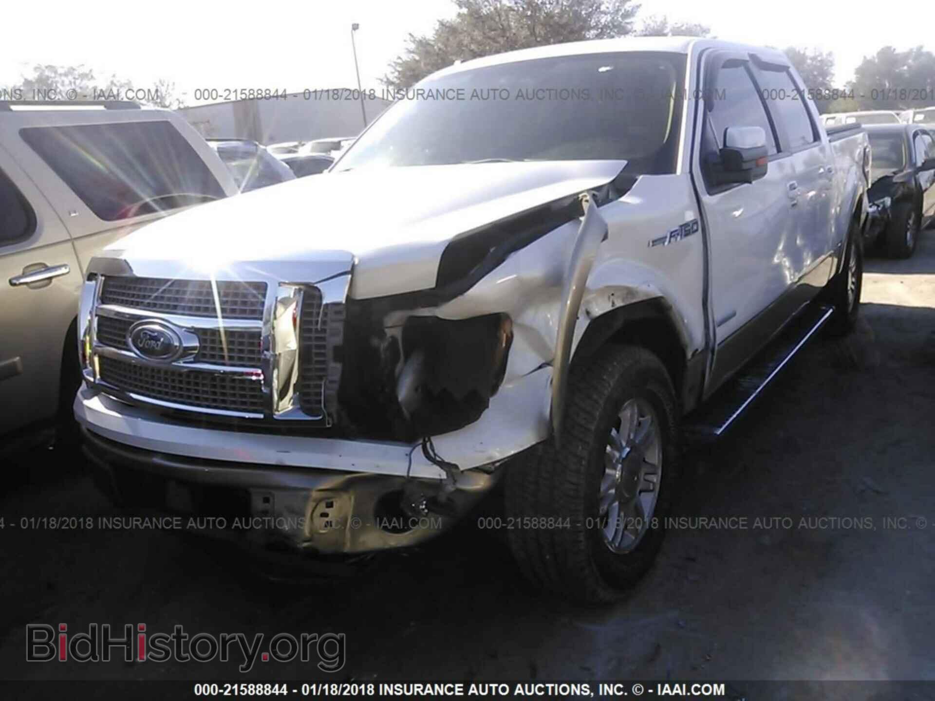 2011 Ford F150 - VIN: 1FTFW1CT5BFC83502 - Фото 2