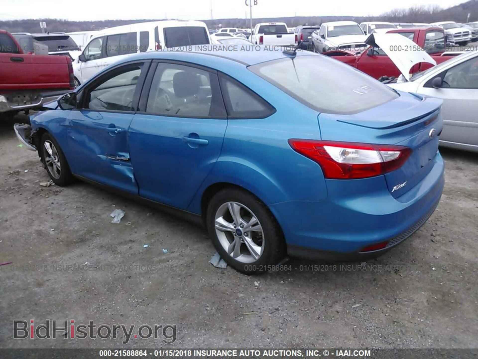 2012 Ford Focus - VIN: 1FAHP3F26CL200317 - Photo 3