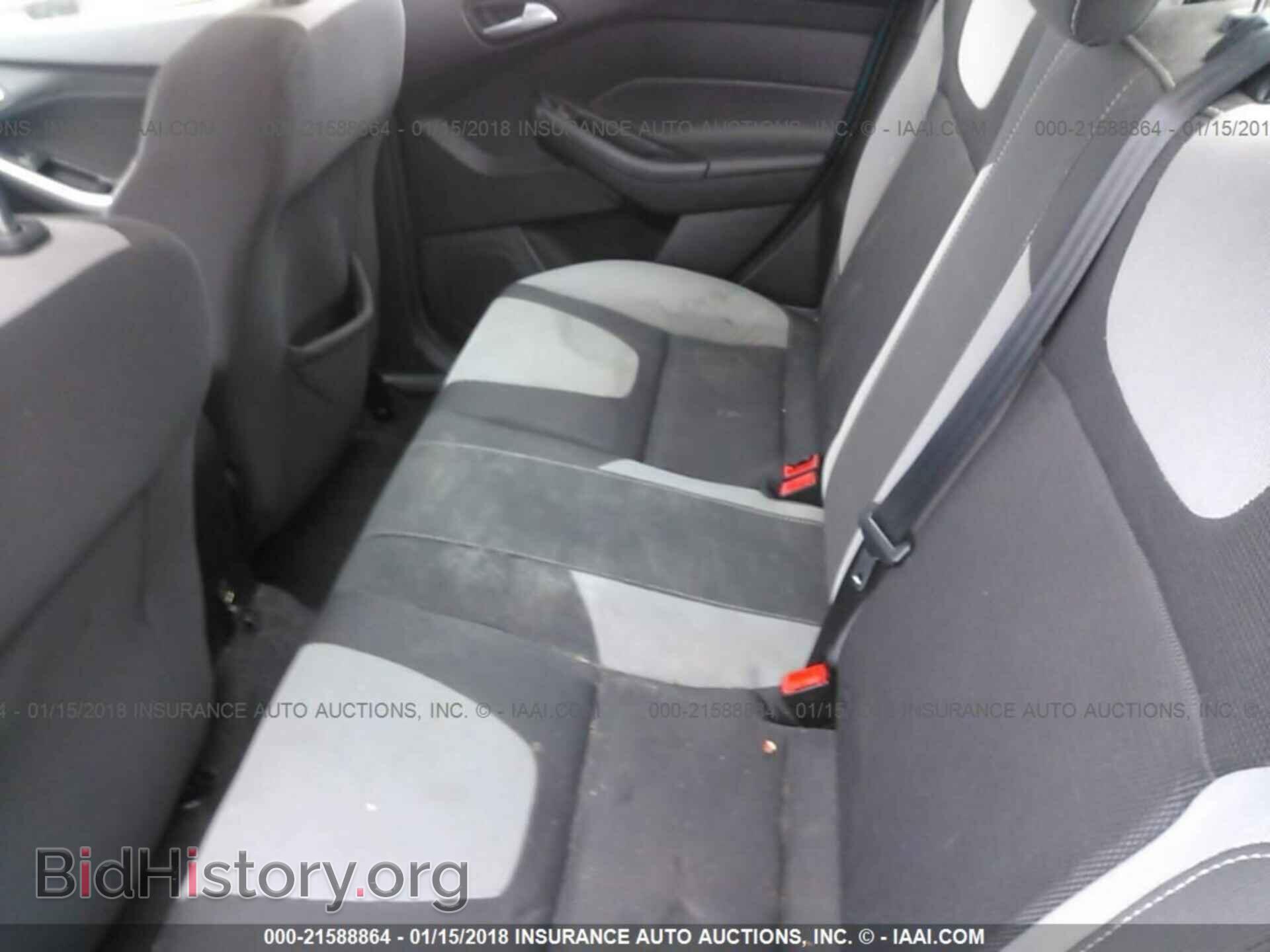 2012 Ford Focus - VIN: 1FAHP3F26CL200317 - Photo 8