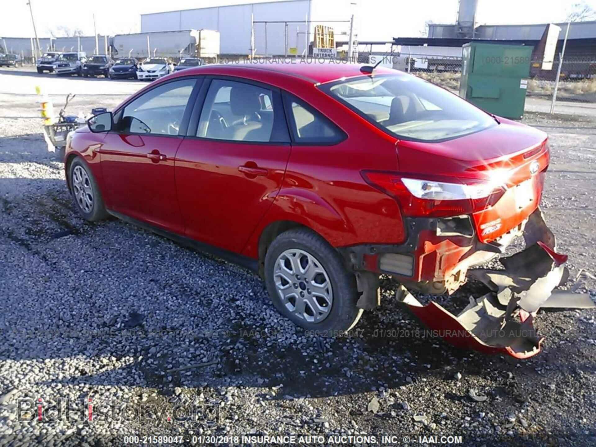 2012 Ford Focus - VIN: 1FAHP3F2XCL352391 - Фото 3
