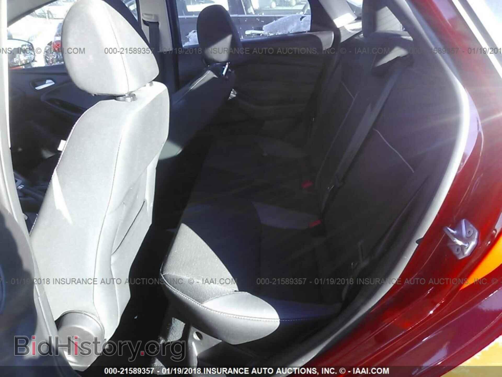 2014 Ford Focus - VIN: 1FADP3F2XEL262501 - Photo 8