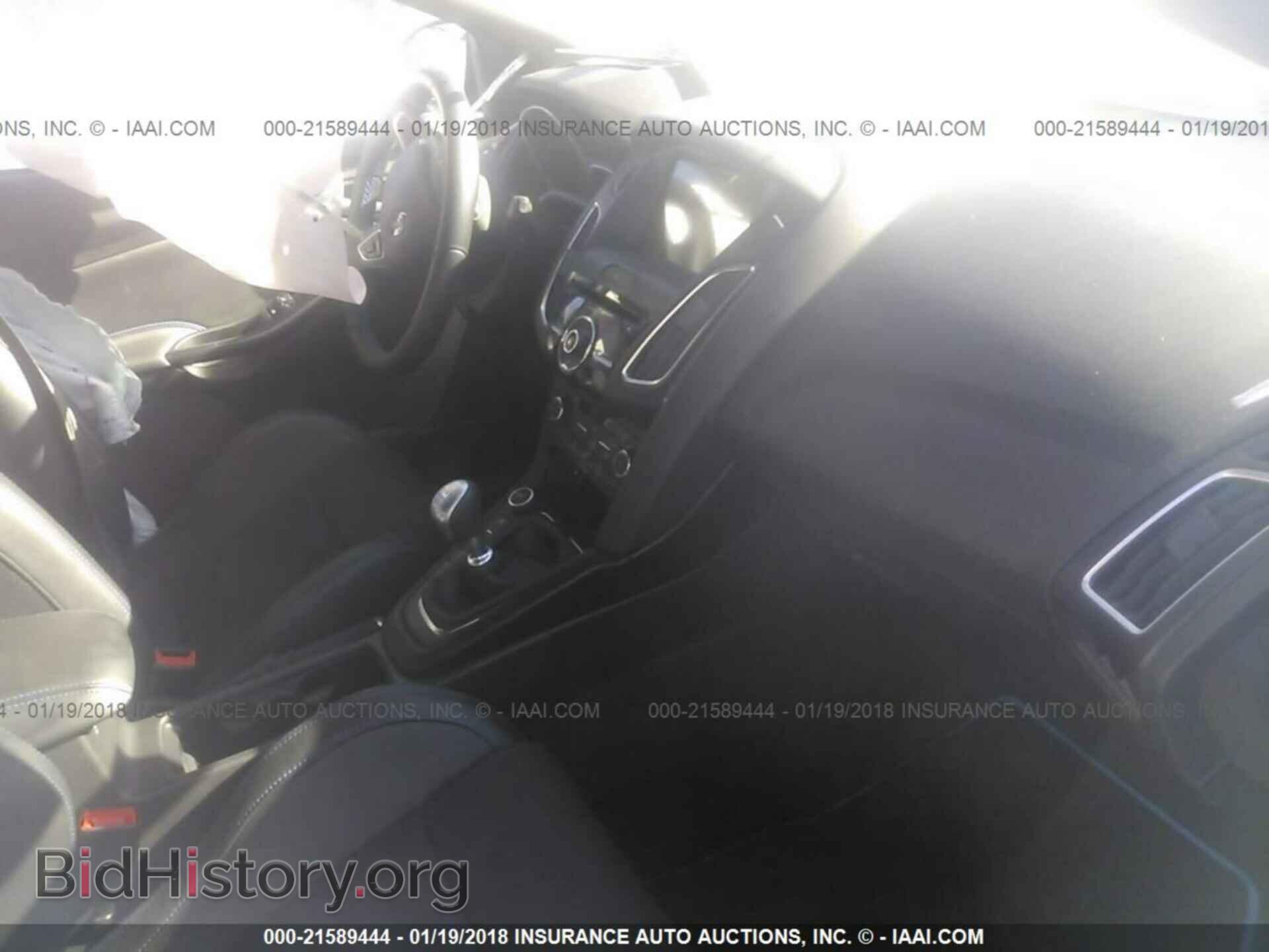 2016 Ford Focus - VIN: WF0DP3TH8G4114568 - Фото 5