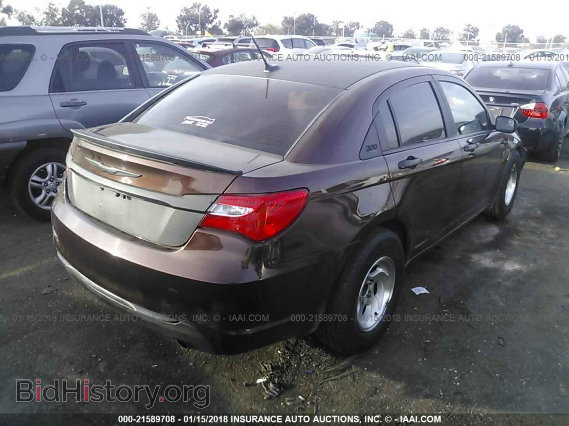 2012 CHRYSLER 200 - VIN: 1C3CCBBG1CN307747 - Фото 4