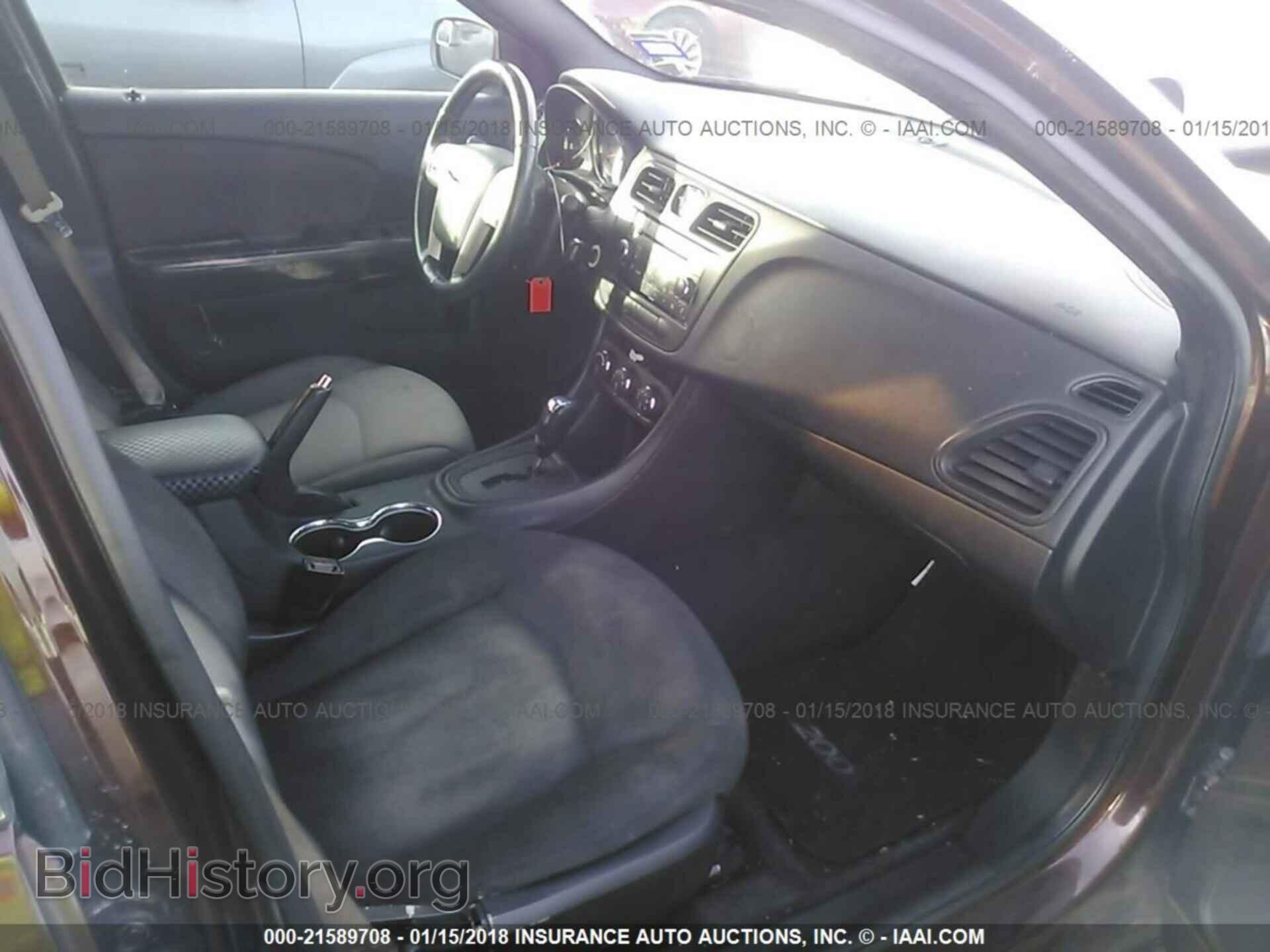 2012 CHRYSLER 200 - VIN: 1C3CCBBG1CN307747 - Фото 5