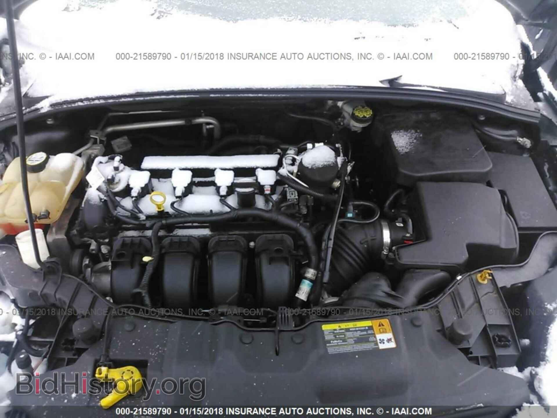 2012 Ford Focus - VIN: 1FAHP3H22CL479357 - Photo 10
