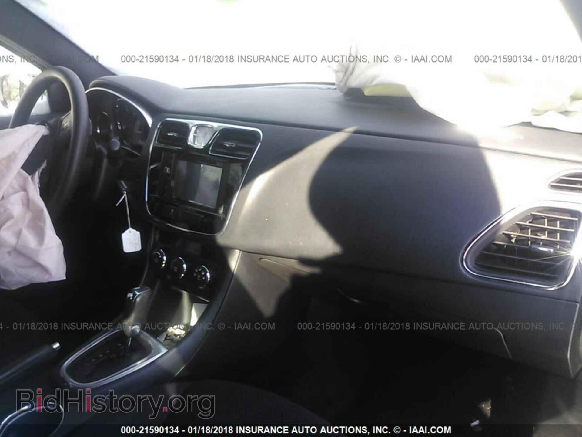 2012 Chrysler 200 - VIN: 1C3CCBAB6CN317664 - Фото 5