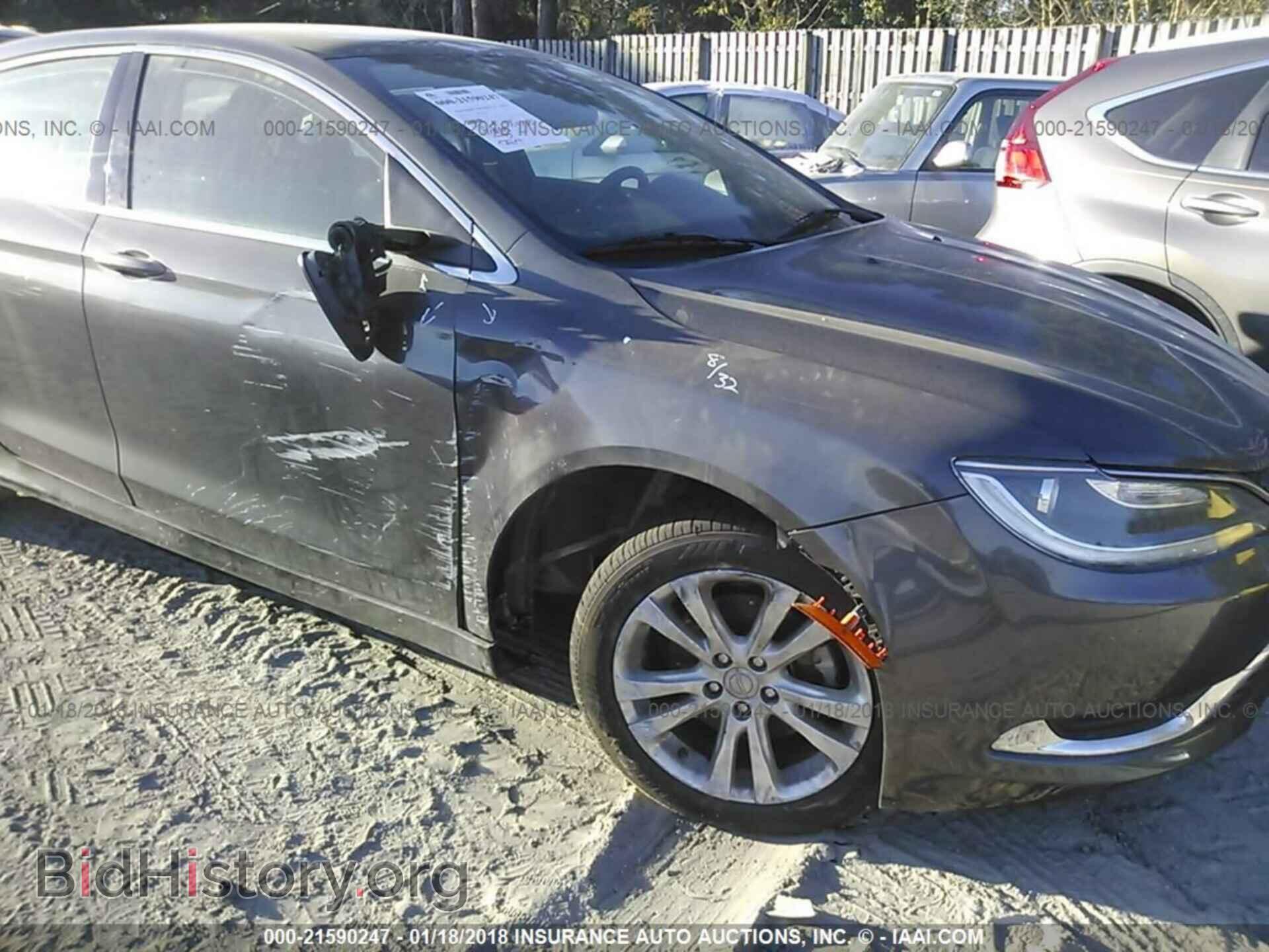 2015 Chrysler 200 - VIN: 1C3CCCAB0FN633507 - Photo 6
