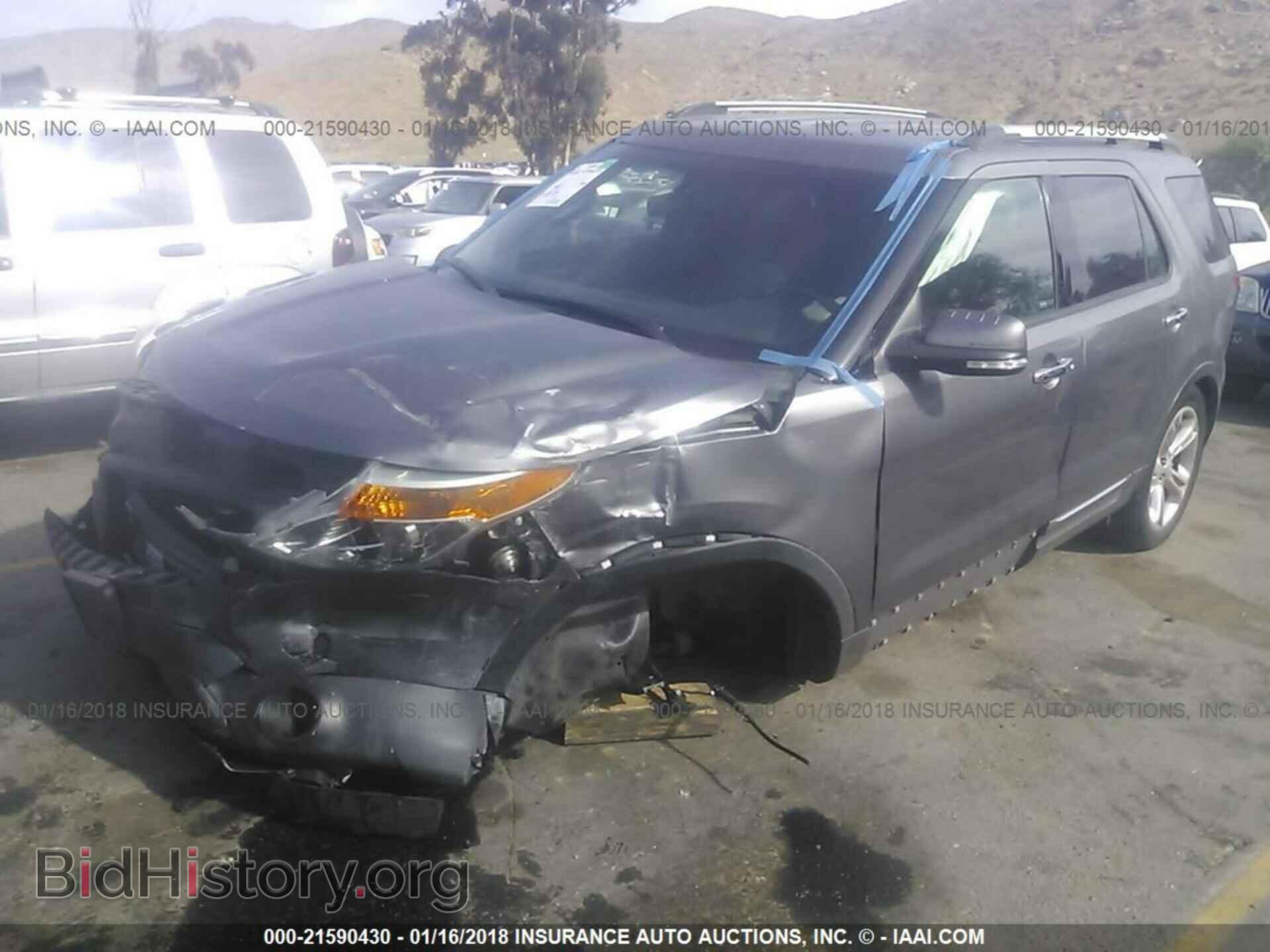 2013 Ford Explorer - VIN: 1FM5K7F88DGB79645 - Фото 2