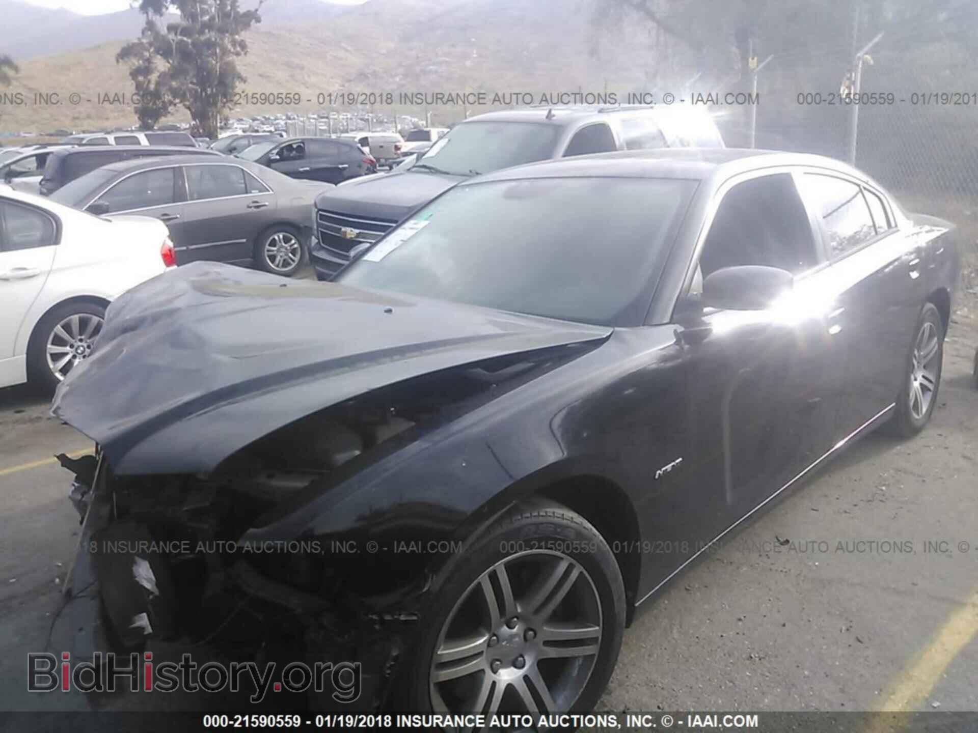 2013 Dodge Charger - VIN: 2C3CDXCT6DH670481 - Photo 2