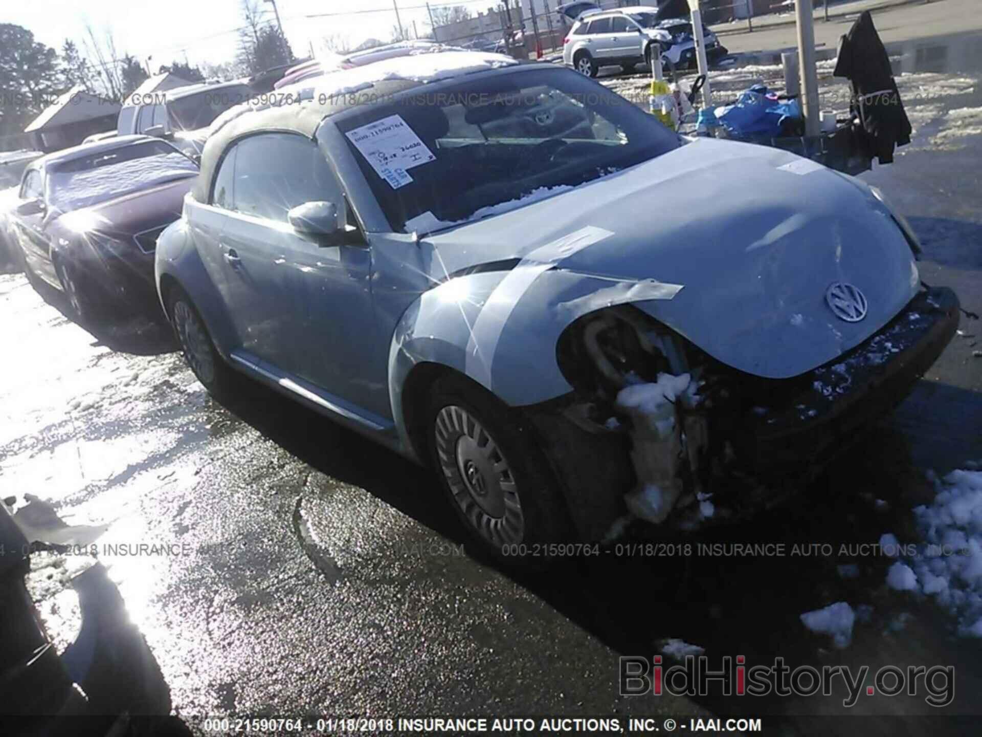 Photo 3VW5P7AT3DM812279 - Volkswagen Beetle 2013