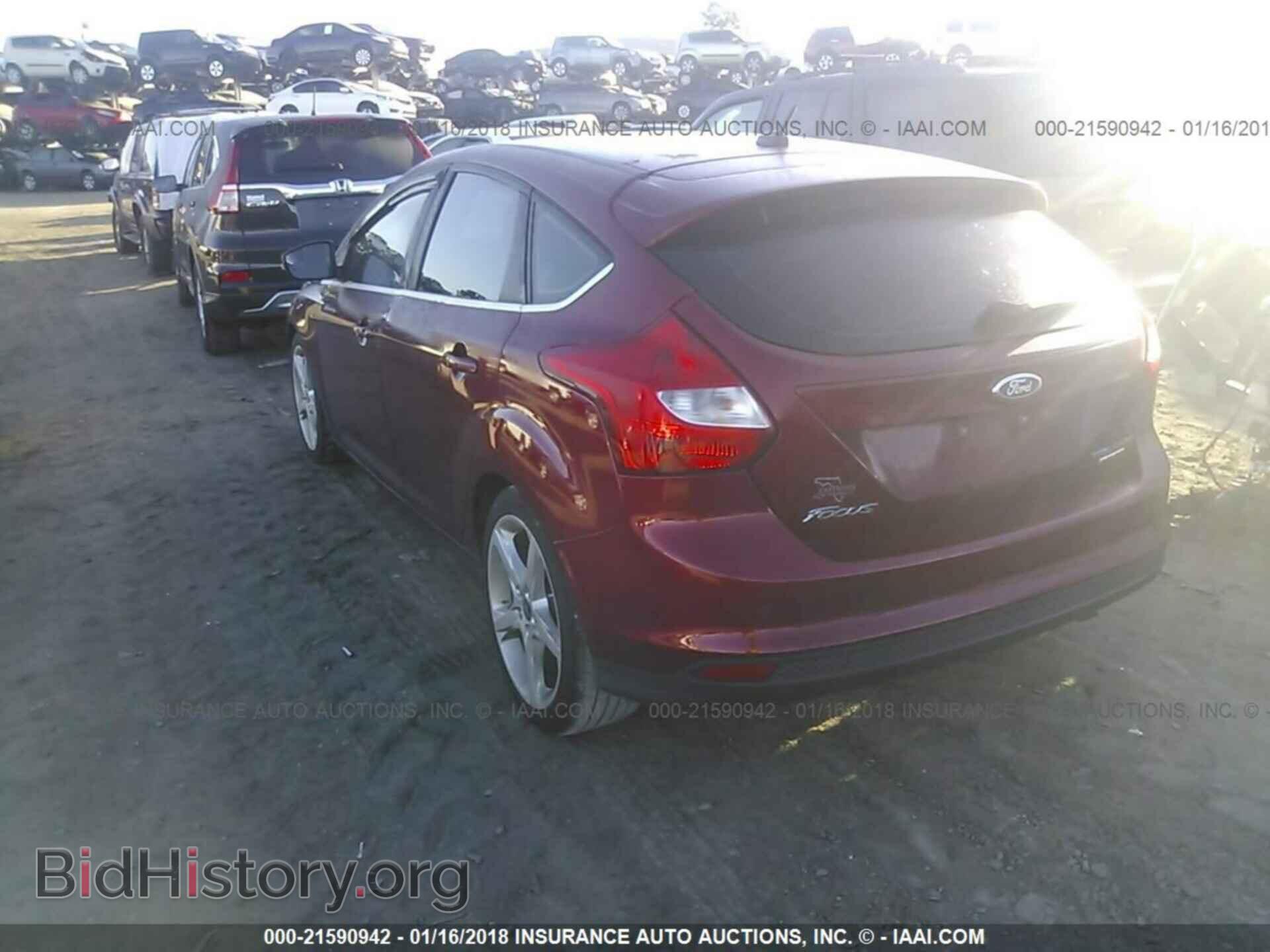 2014 Ford Focus - VIN: 1FADP3N27EL252199 - Photo 3