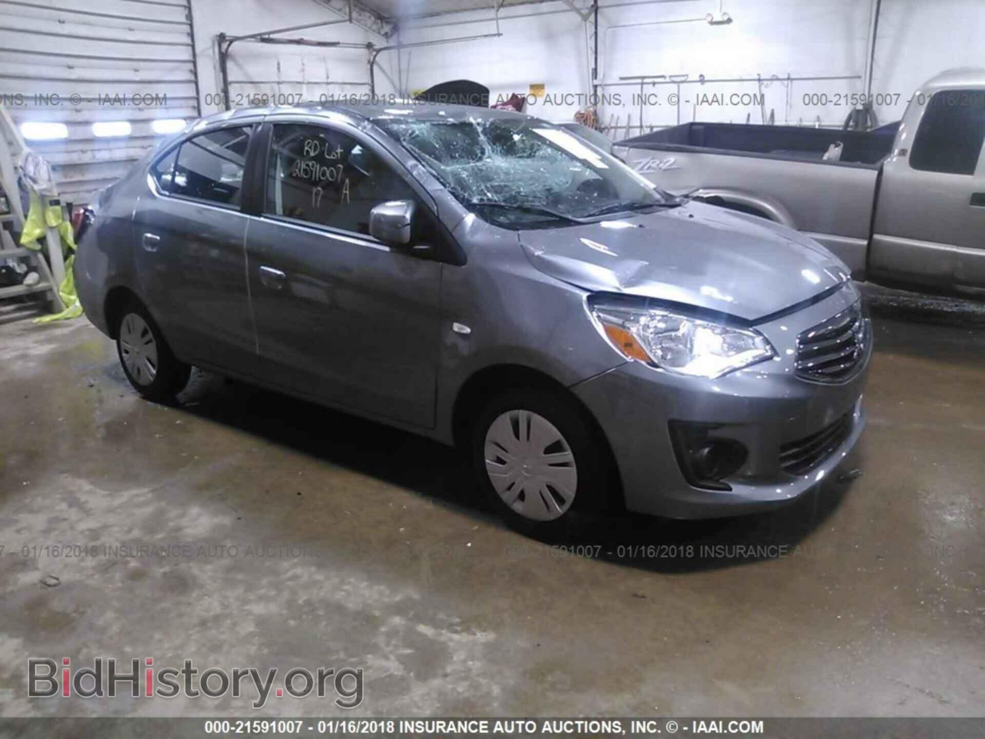 Photo ML32F3FJ2HHF05842 - Mitsubishi Mirage 2017