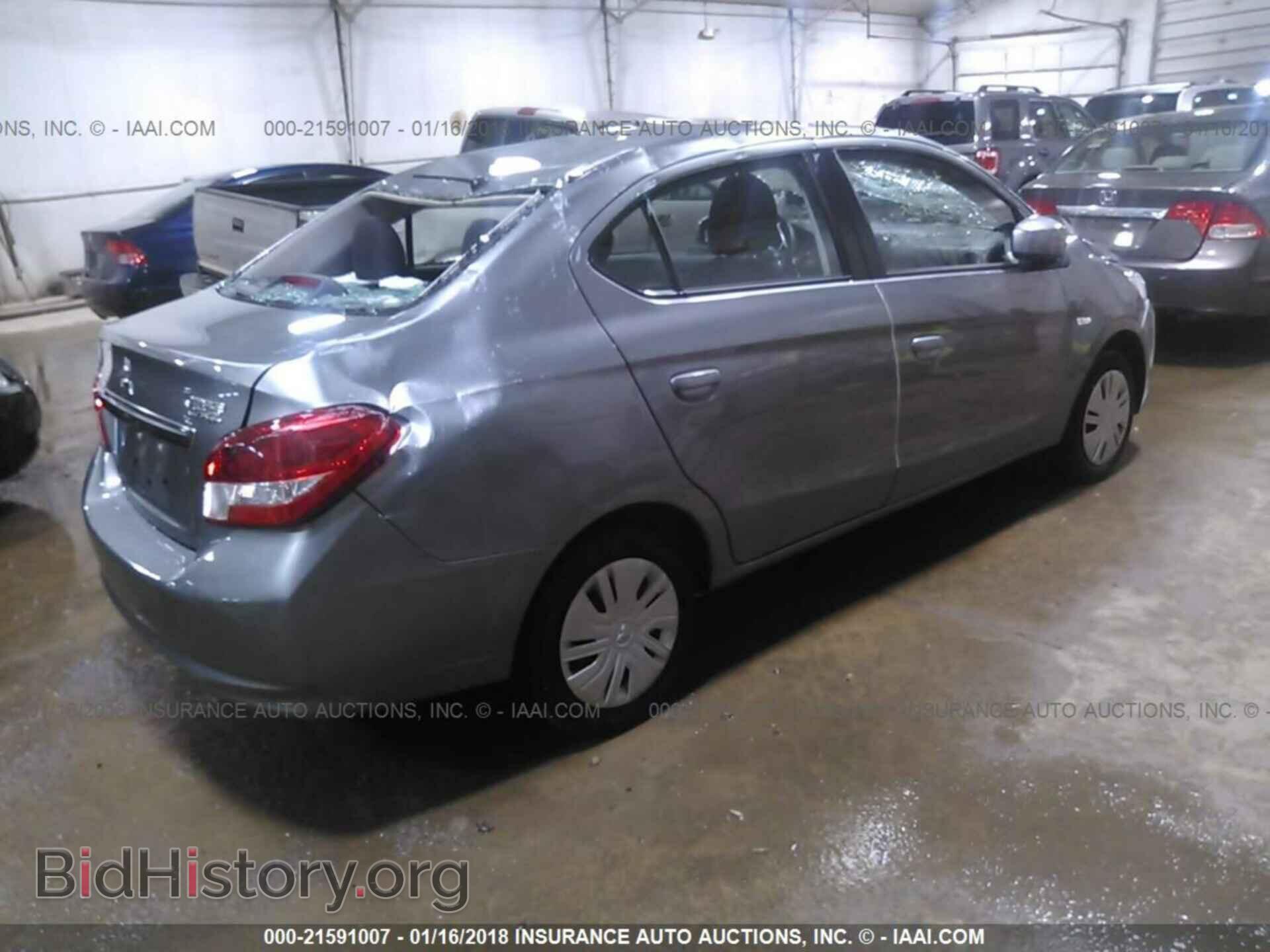 2017 Mitsubishi Mirage - VIN: ML32F3FJ2HHF05842 - Фото 4