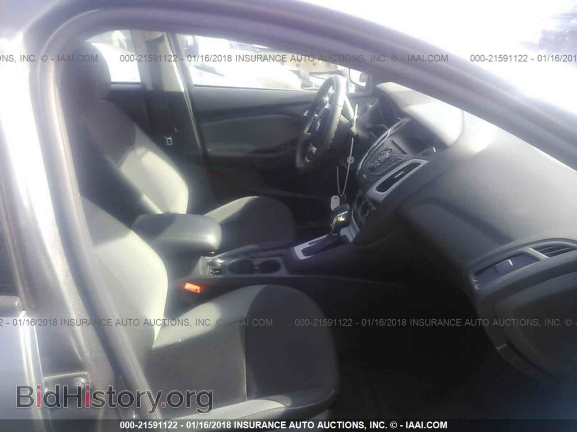 2014 Ford Focus - VIN: 1FADP3K21EL382208 - Фото 5