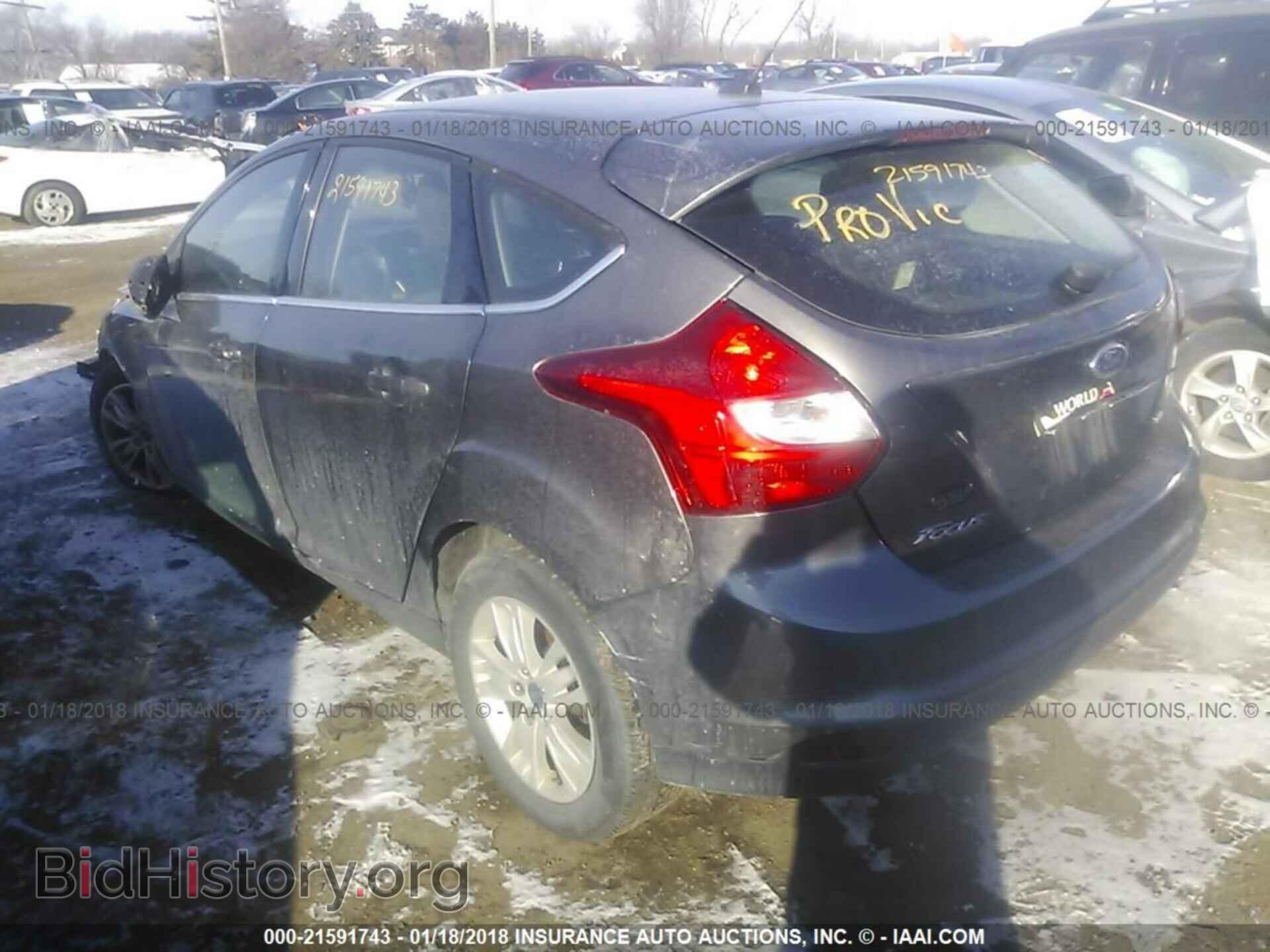 2012 Ford Focus - VIN: 1FAHP3M29CL315092 - Фото 3