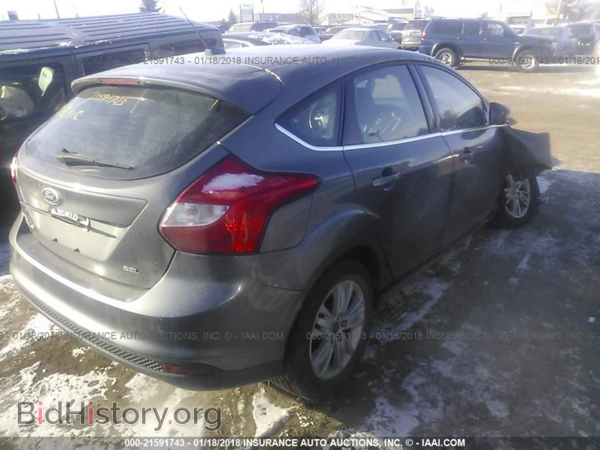 2012 Ford Focus - VIN: 1FAHP3M29CL315092 - Фото 4