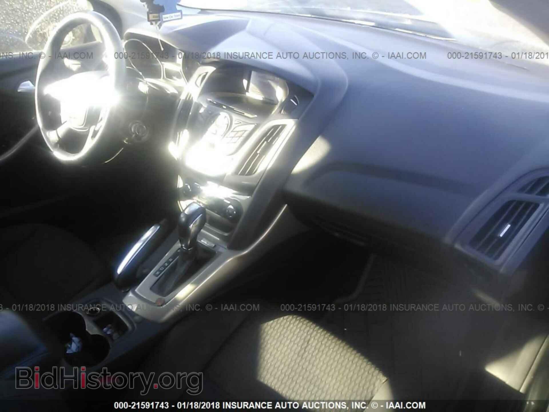 2012 Ford Focus - VIN: 1FAHP3M29CL315092 - Фото 5