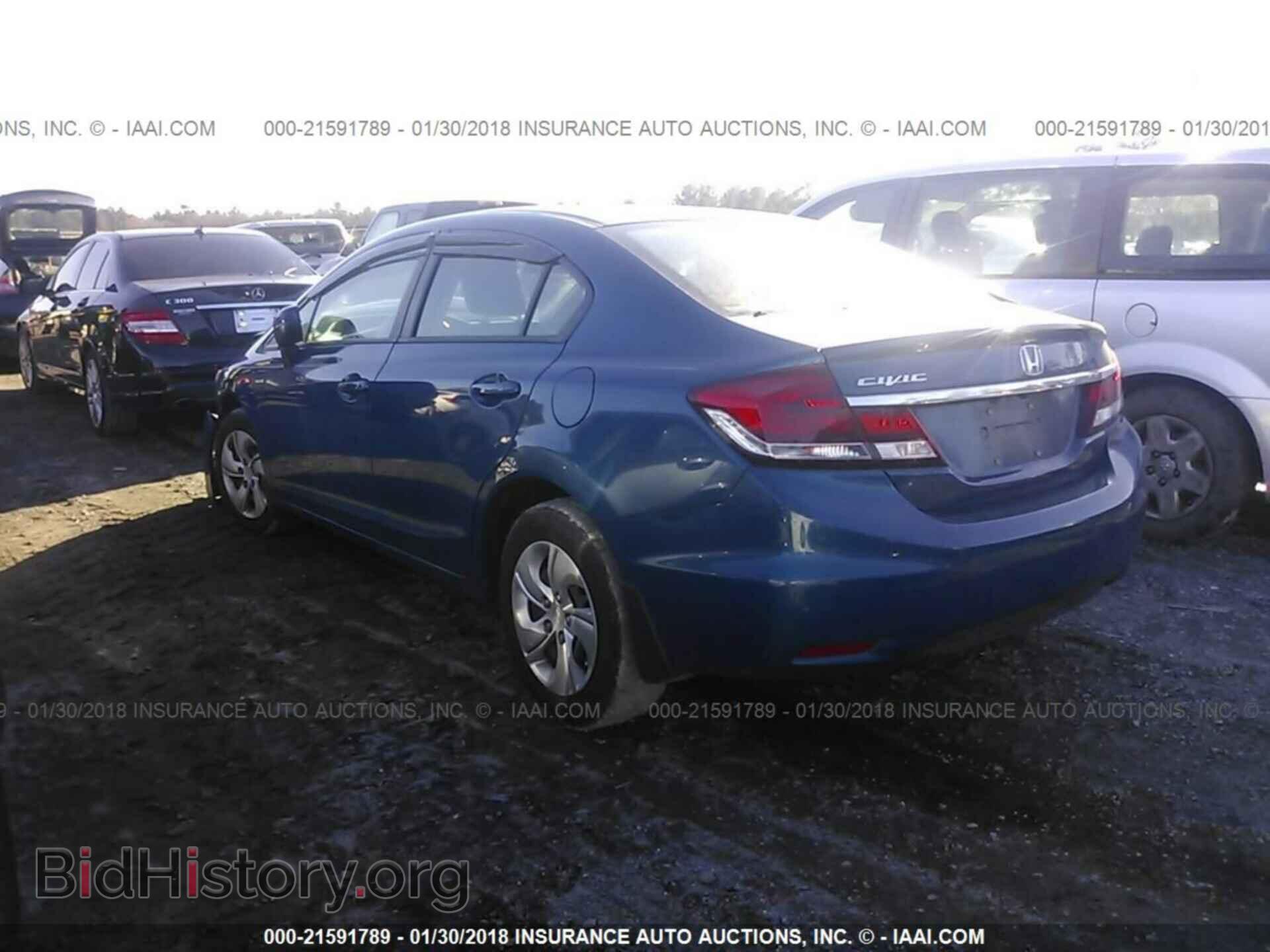 2014 Honda Civic - VIN: 19XFB2F57EE002281 - Фото 3