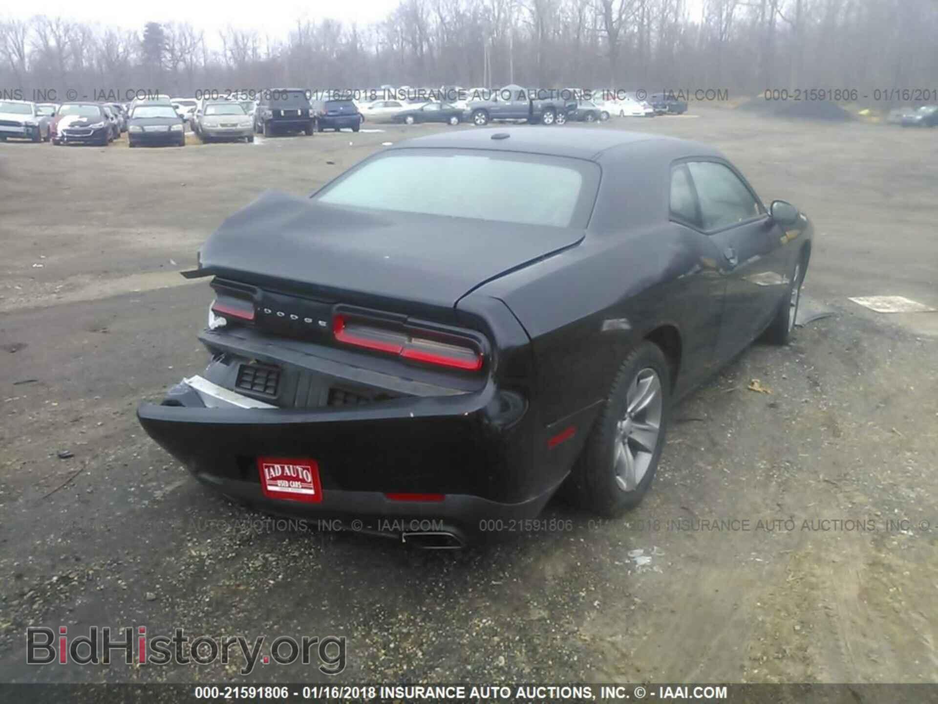 2016 Dodge Challenger - VIN: 2C3CDZAG1GH107411 - Photo 4