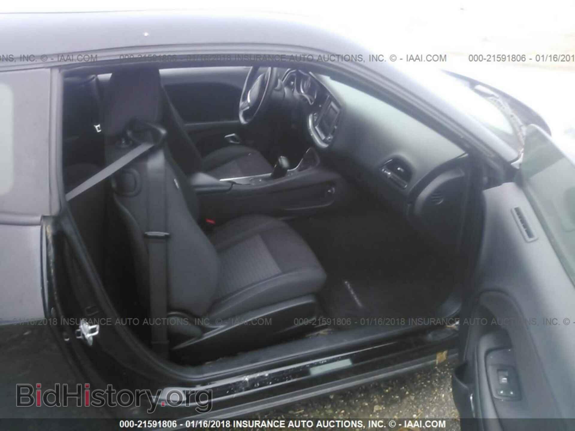 2016 Dodge Challenger - VIN: 2C3CDZAG1GH107411 - Photo 5