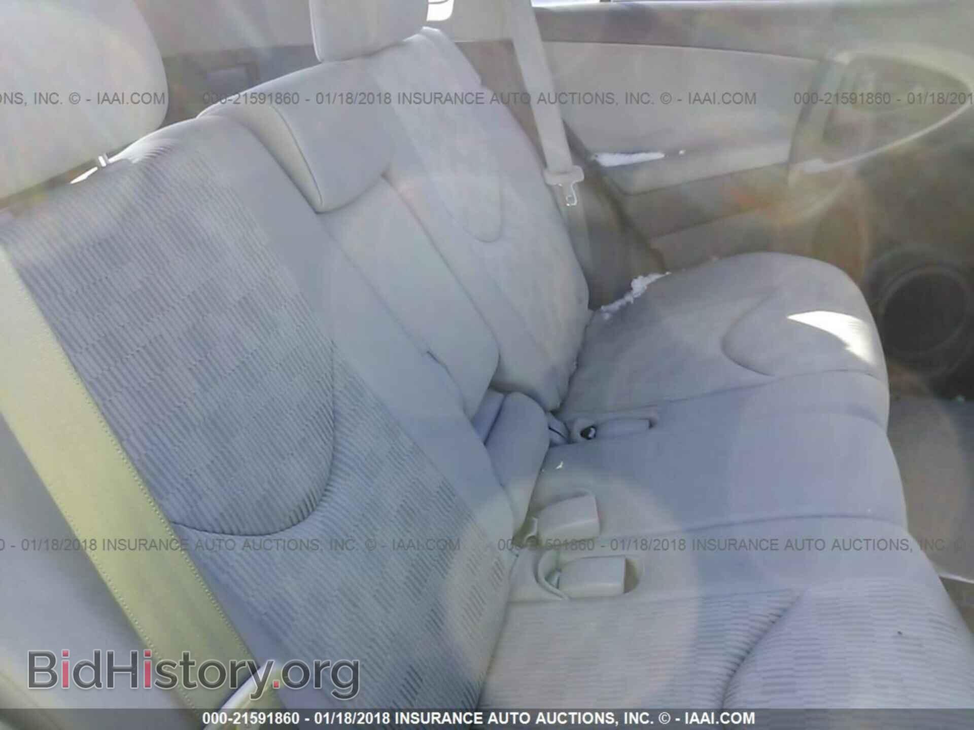 2011 Toyota Rav4 - VIN: 2T3BF4DV4BW158263 - Photo 8