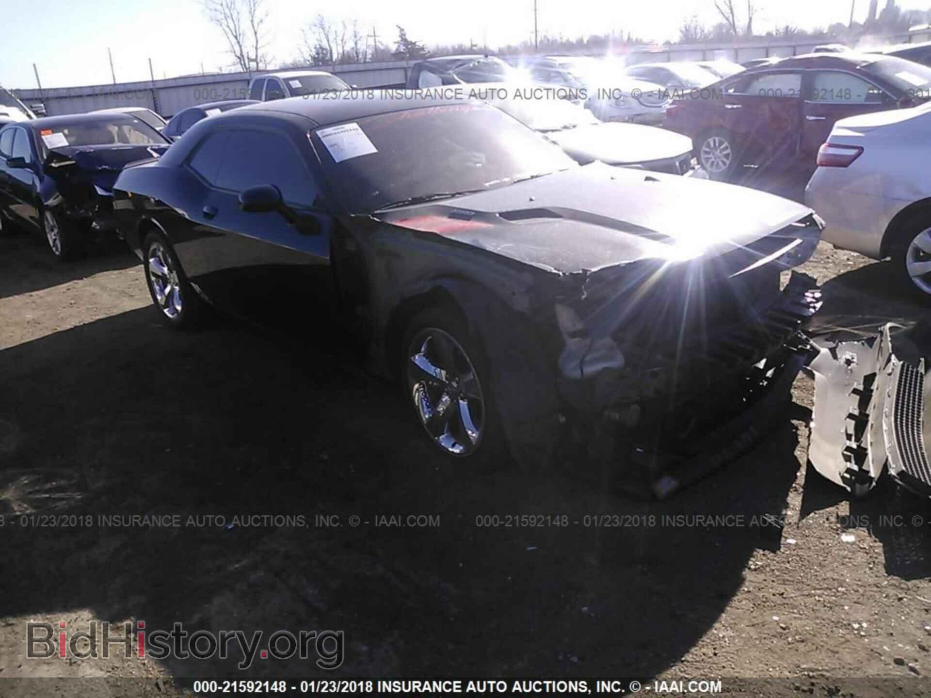 Photo 2C3CDYBT2EH111535 - Dodge Challenger 2014