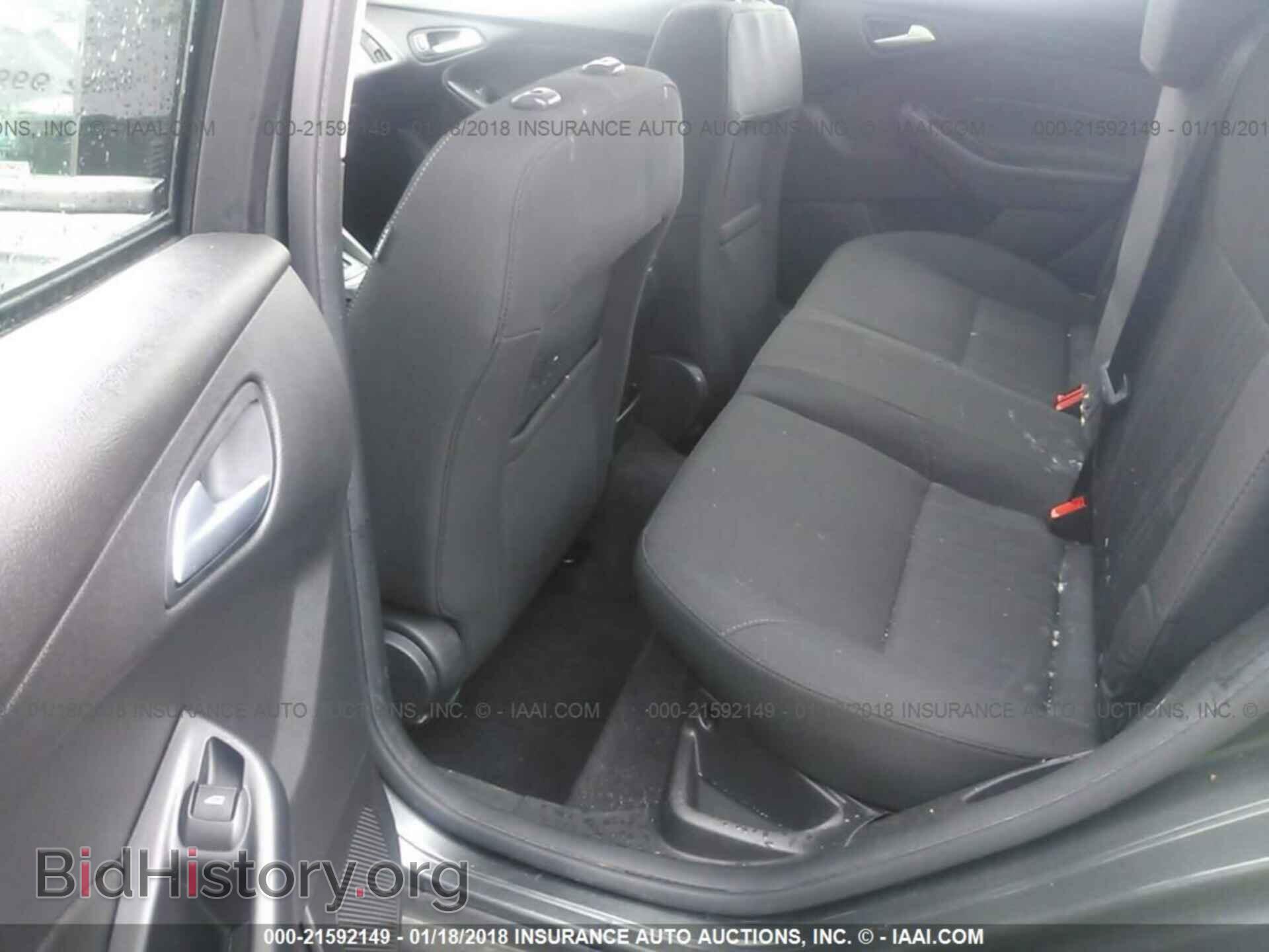 2017 Ford Focus - VIN: 1FADP3FE5HL277910 - Фото 8