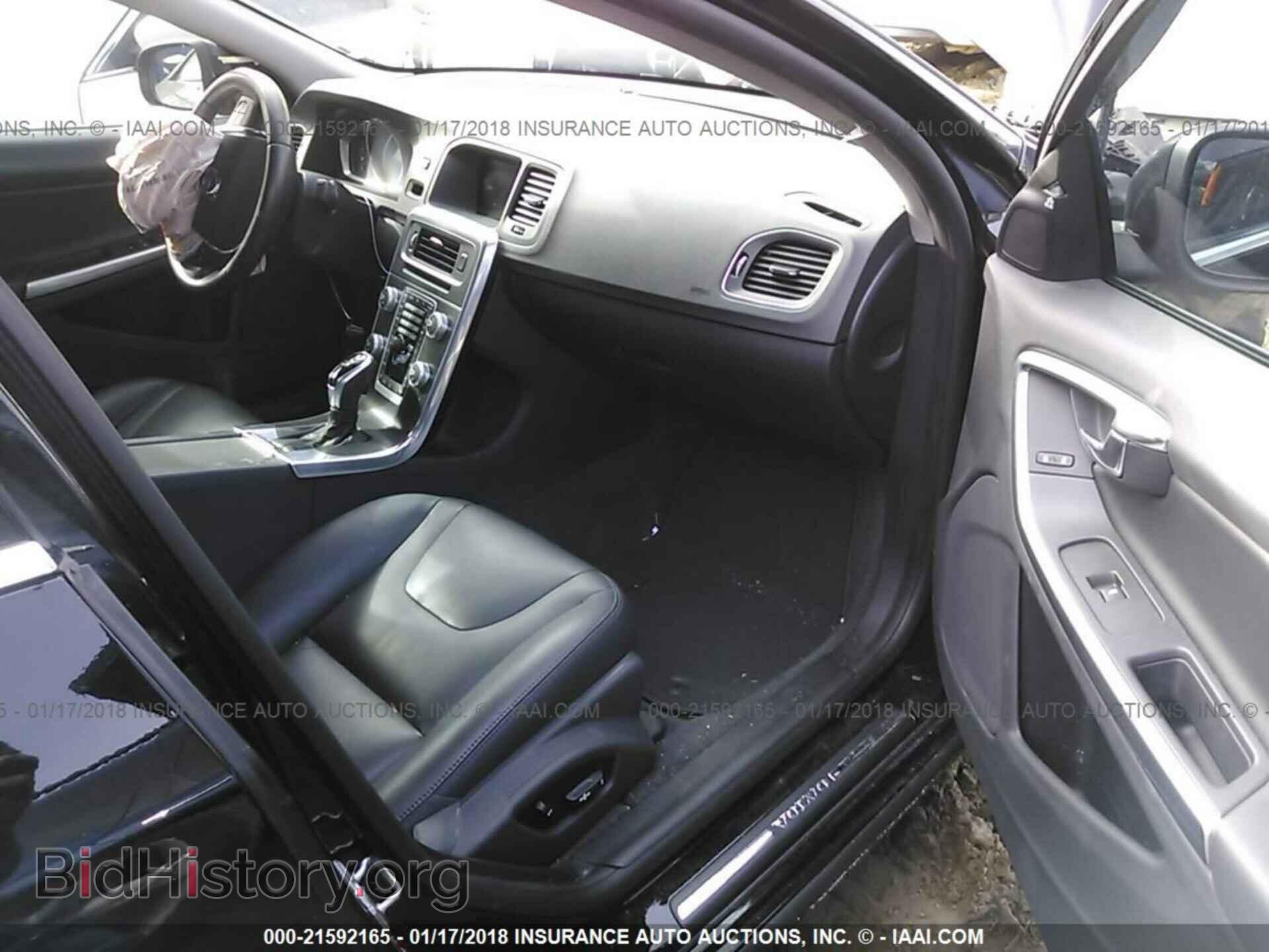 2015 Volvo S60 - VIN: YV140MFK2F1346615 - Фото 5