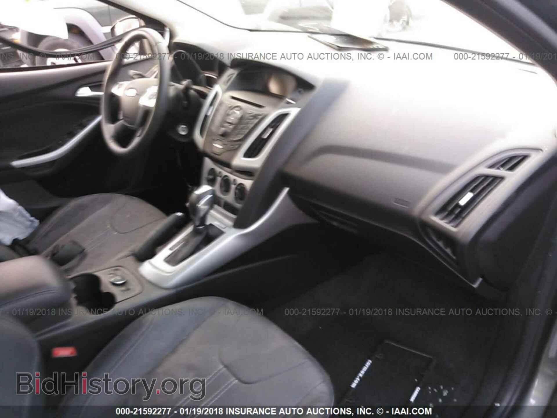 2014 Ford Focus - VIN: 1FADP3F28EL313767 - Фото 5
