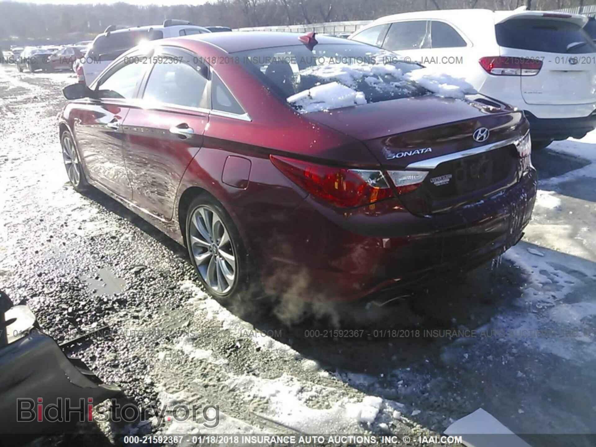 2012 Hyundai Sonata - VIN: 5NPEC4ACXCH389539 - Фото 3