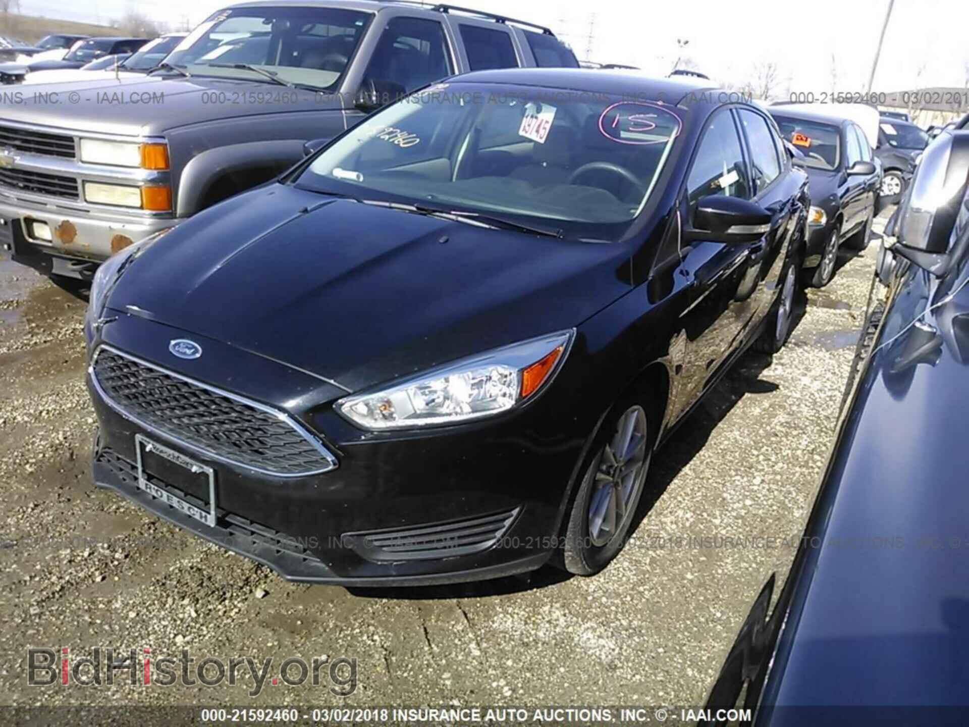 2015 Ford Focus - VIN: 1FADP3F23FL205963 - Фото 2