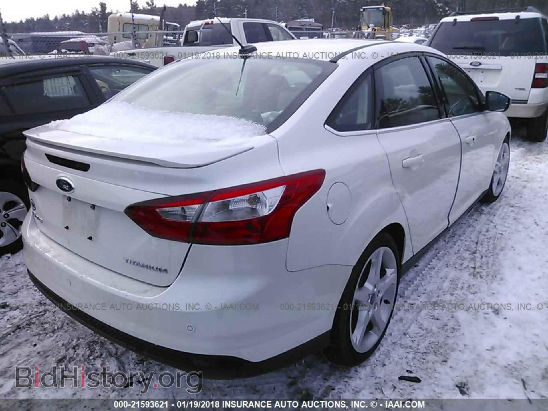 2013 Ford Focus - VIN: 1FADP3J23DL186111 - Фото 4