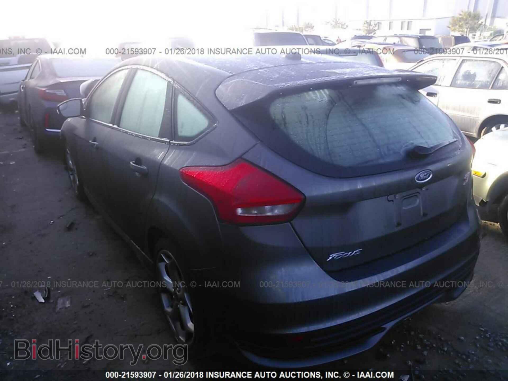 2016 Ford Focus - VIN: 1FADP3L99GL263207 - Фото 3