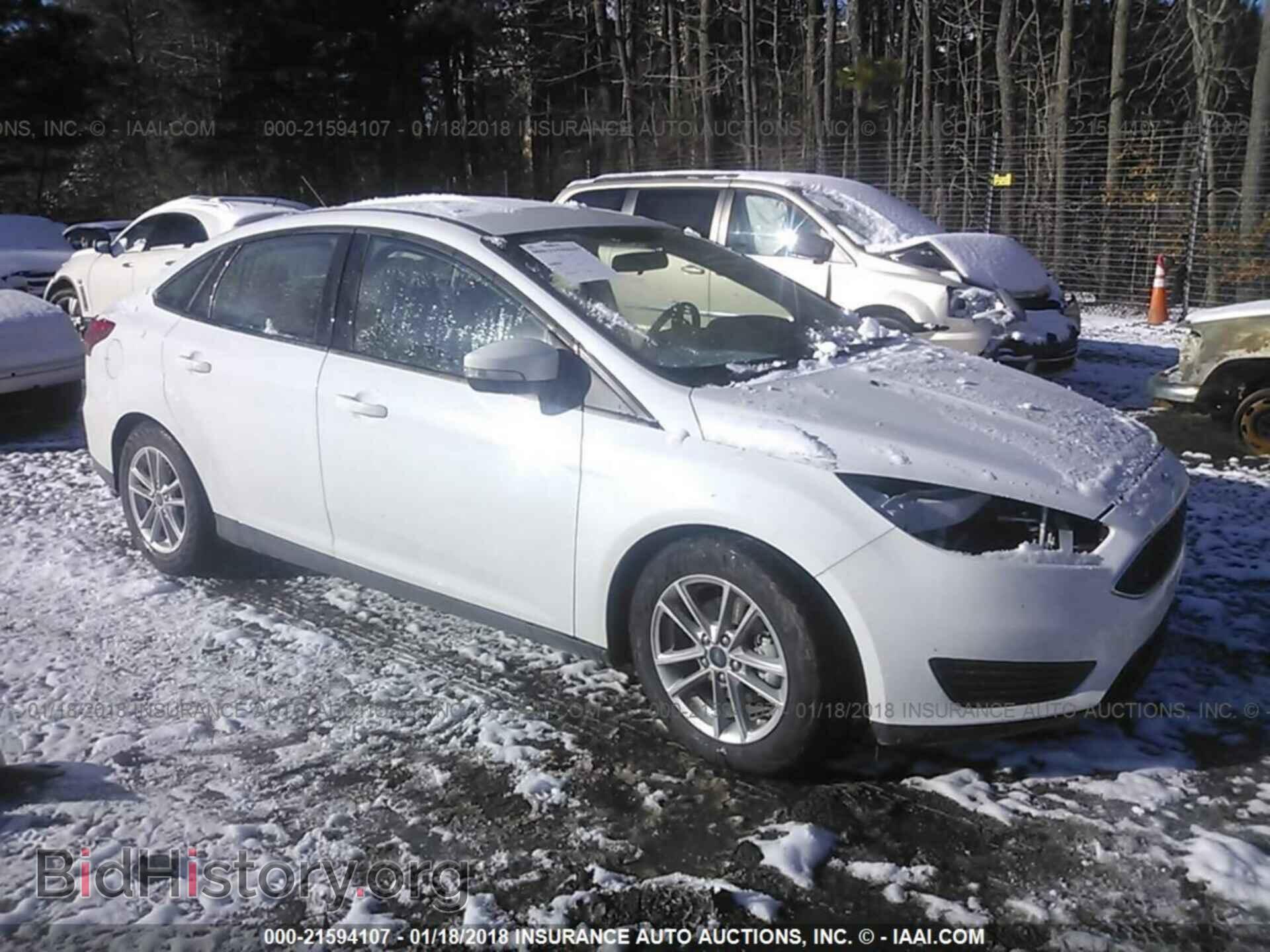 Photo 1FADP3F2XHL288942 - Ford Focus 2017