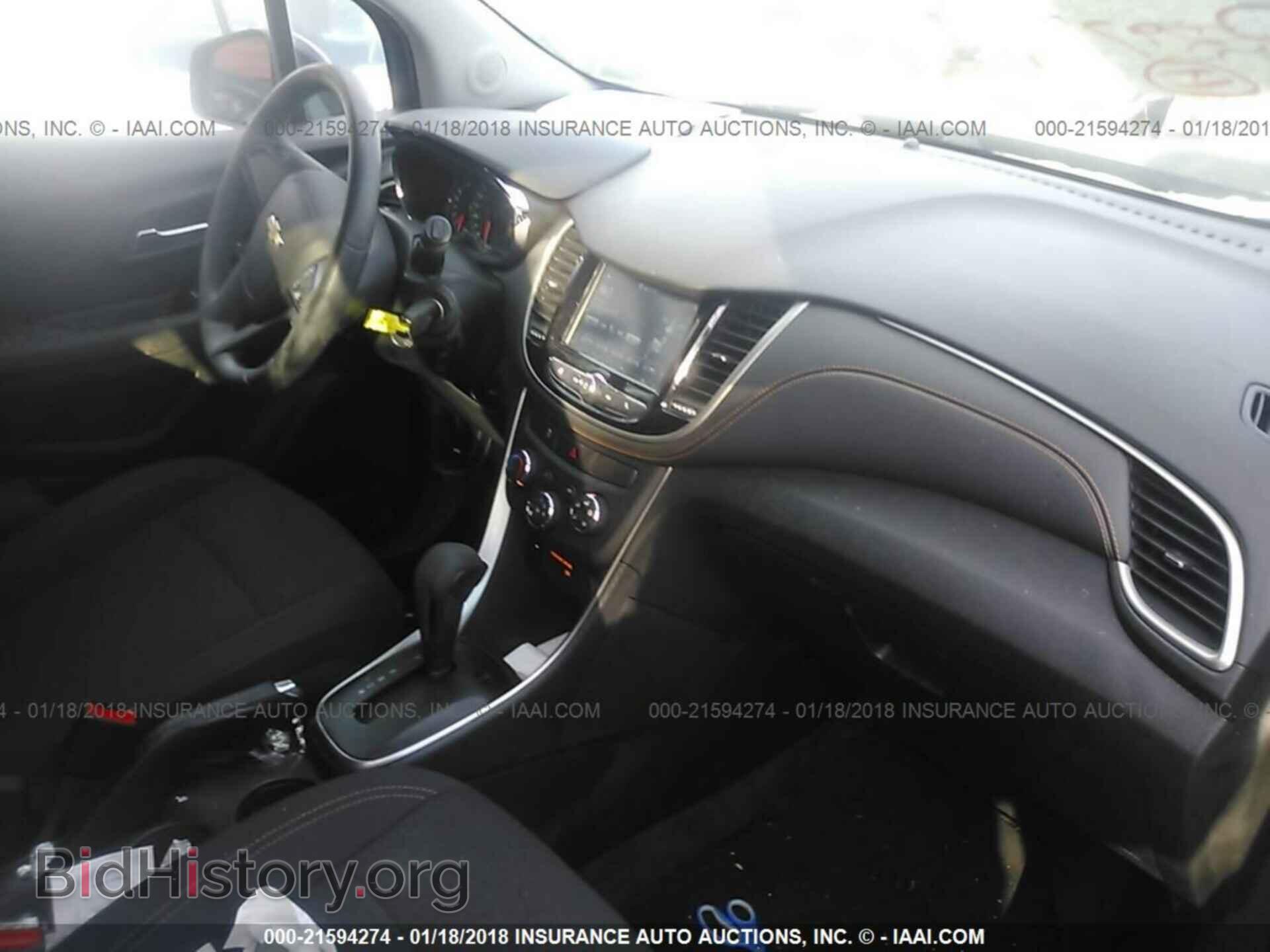 2017 Chevrolet Trax - VIN: 3GNCJKSB3HL185428 - Фото 5