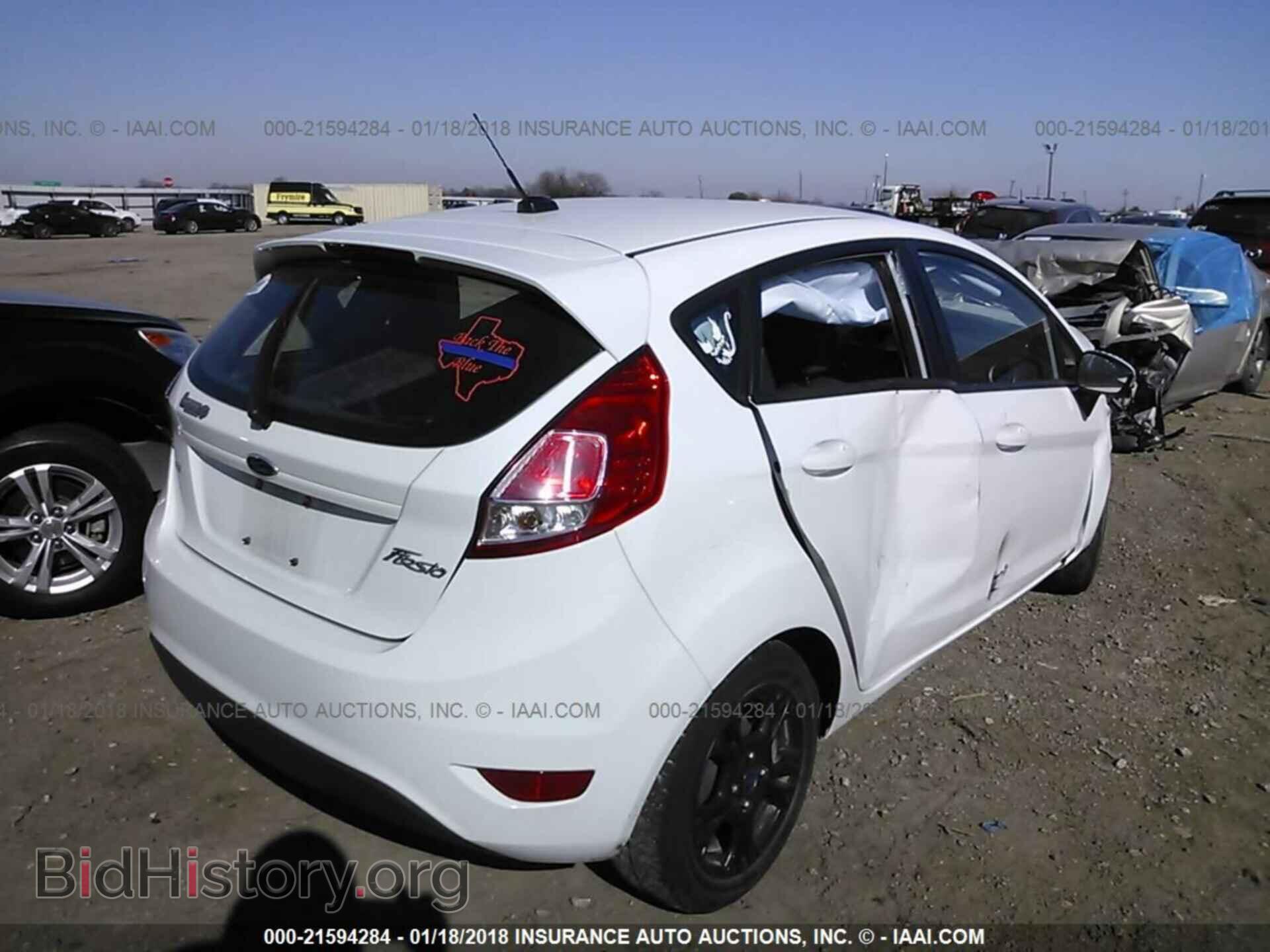 2014 Ford Fiesta - VIN: 3FADP4EJ1EM117912 - Photo 4