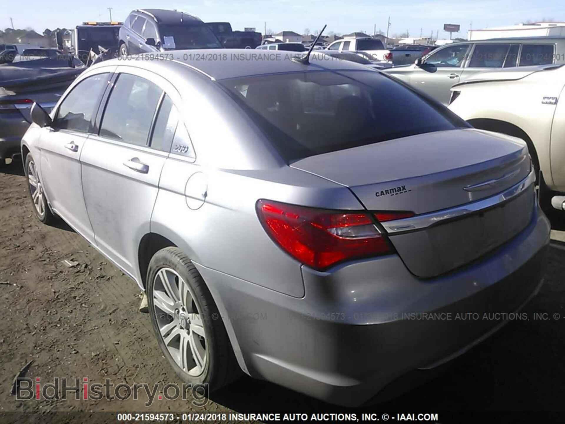 2013 Chrysler 200 - VIN: 1C3CCBAB6DN671413 - Photo 3