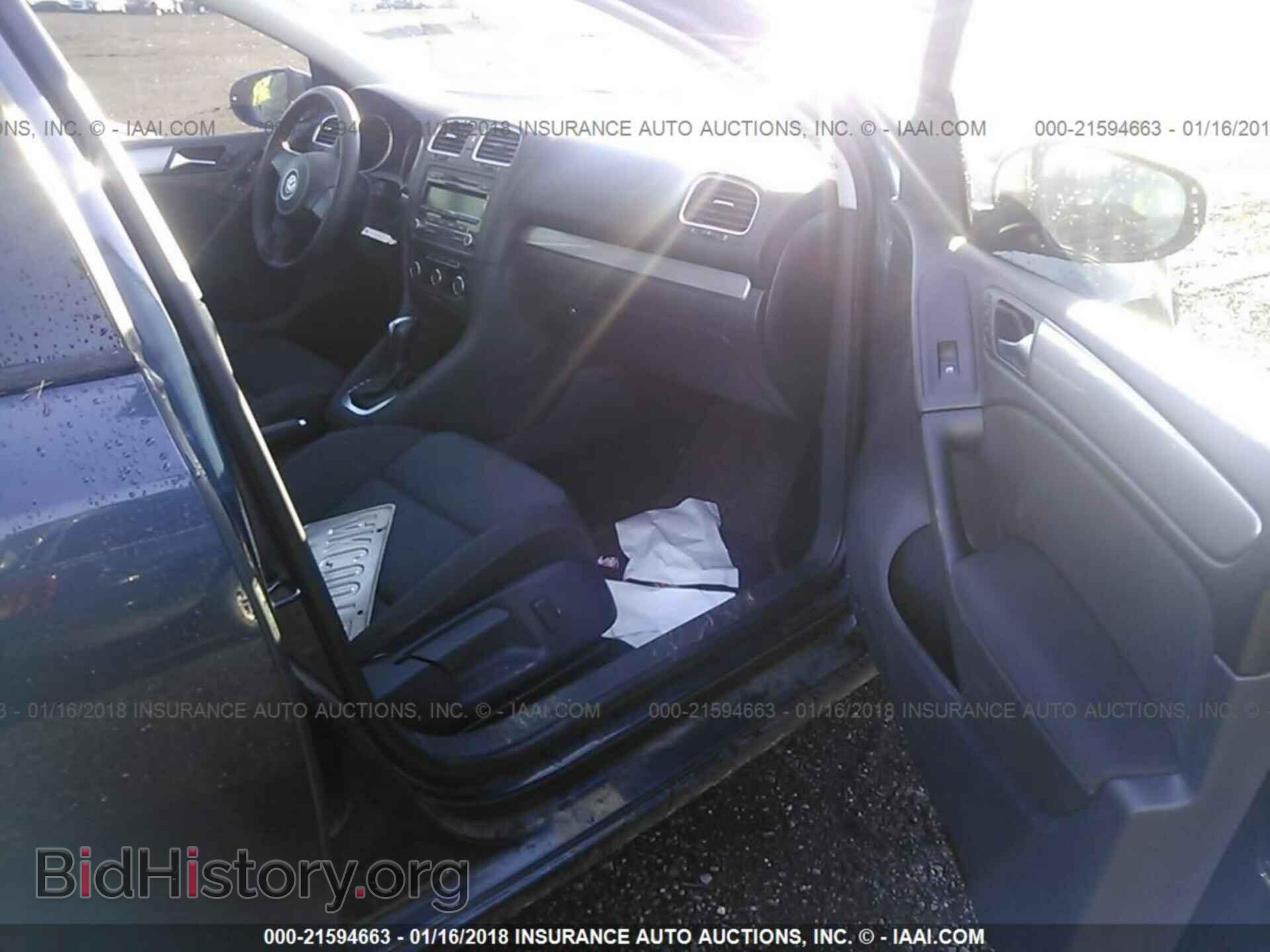 2012 Volkswagen Golf - VIN: WVWDB7AJ5CW291429 - Фото 5