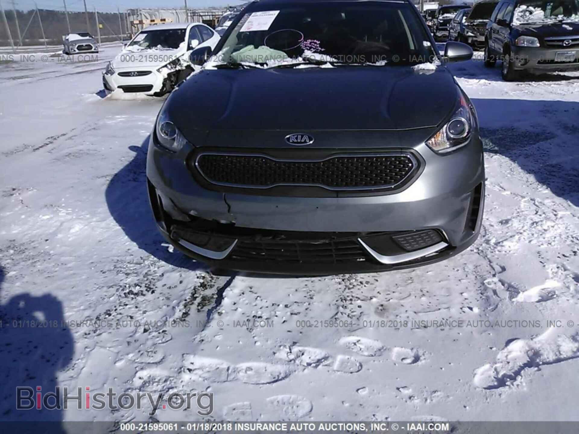 2017 Kia Niro - VIN: KNDCB3LC8H5088793 - Фото 6