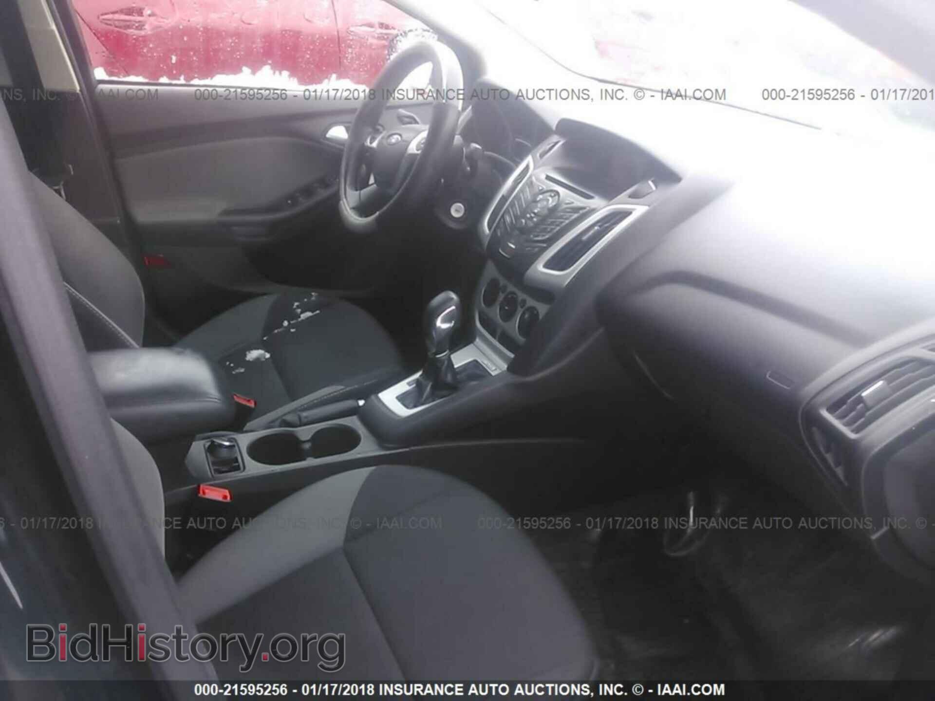 2013 Ford Focus - VIN: 1FADP3F2XDL215466 - Photo 5