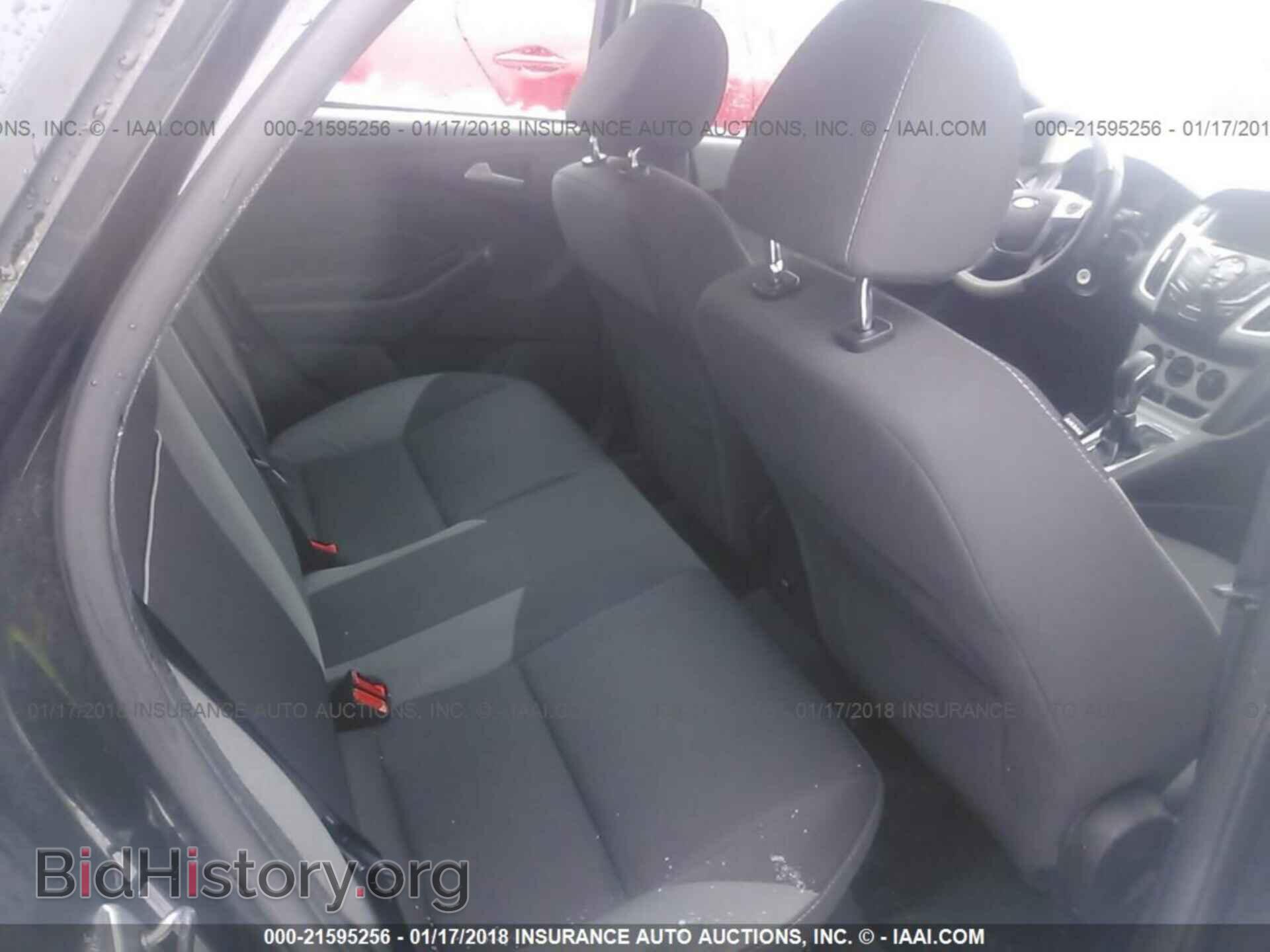 2013 Ford Focus - VIN: 1FADP3F2XDL215466 - Photo 8