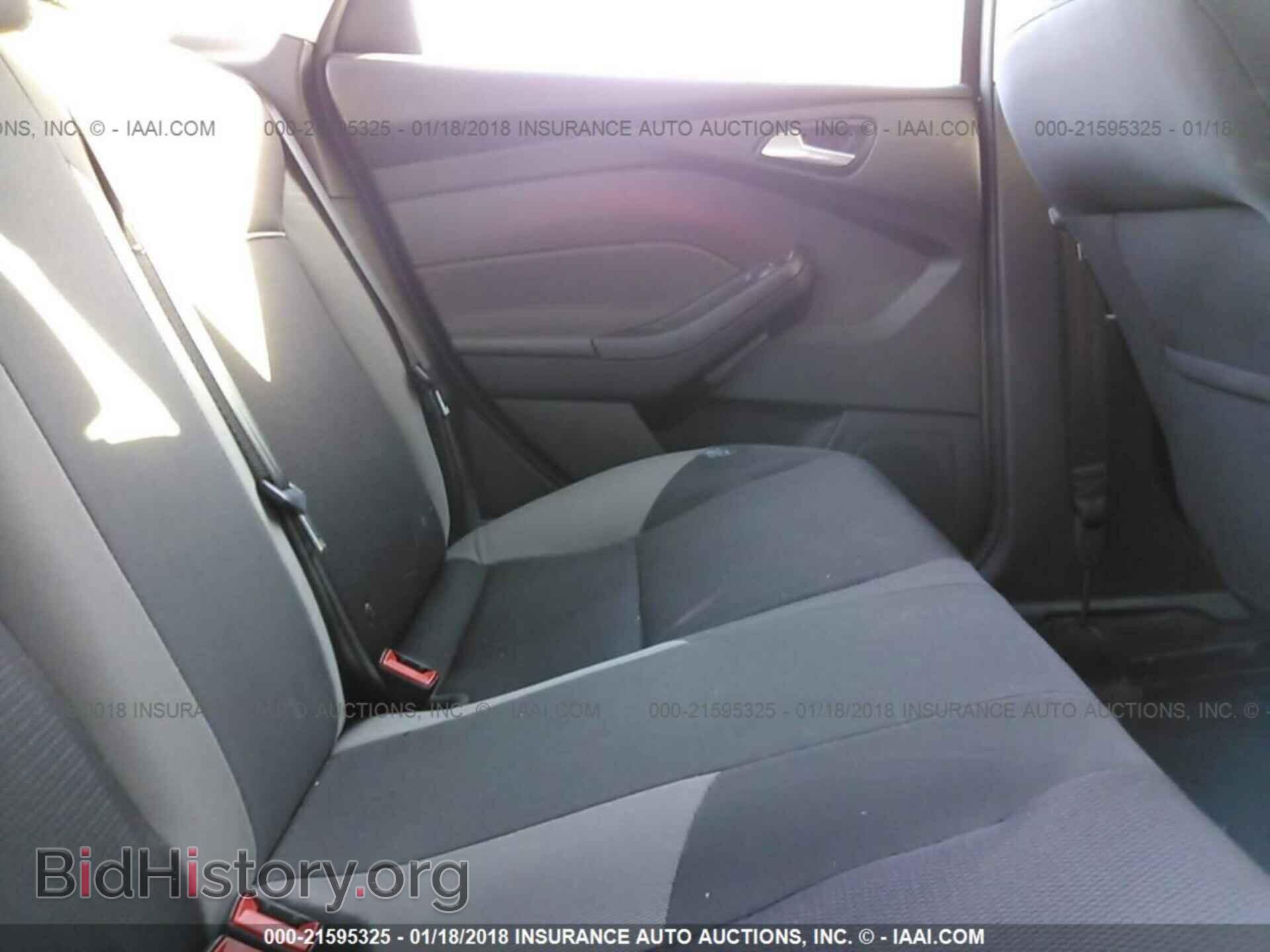 2014 Ford Focus - VIN: 1FADP3F25EL460757 - Photo 8