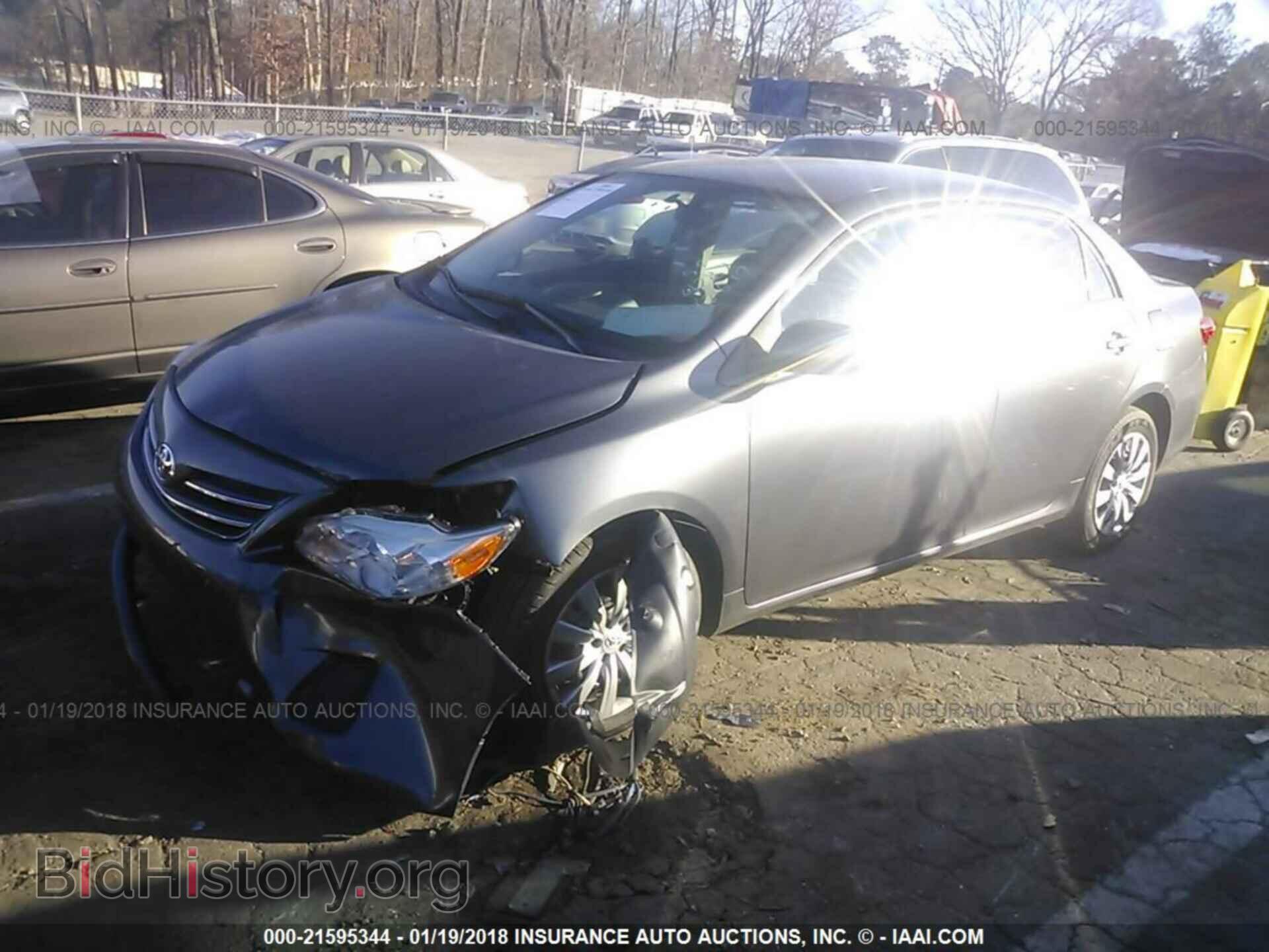 2013 Toyota Corolla - VIN: 2T1BU4EE5DC044287 - Фото 2