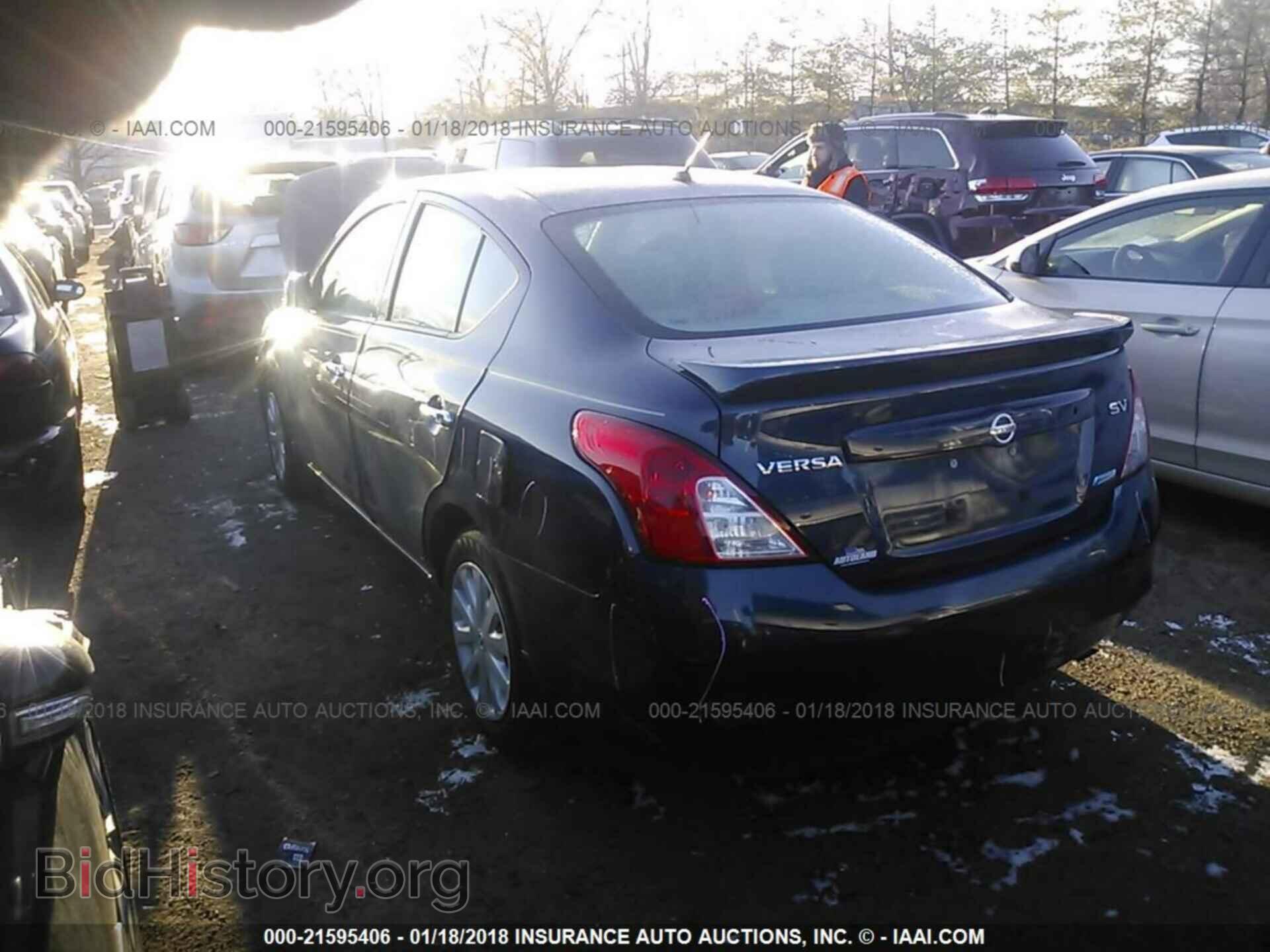 2014 Nissan Versa - VIN: 3N1CN7AP1EL801875 - Фото 3