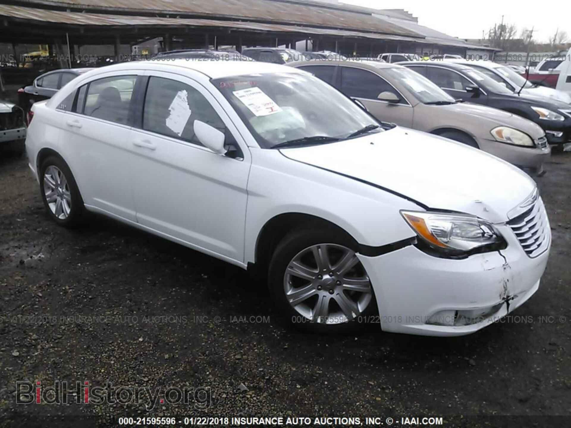 Фотография 1C3CCBBB1CN211508 - Chrysler 200 2012